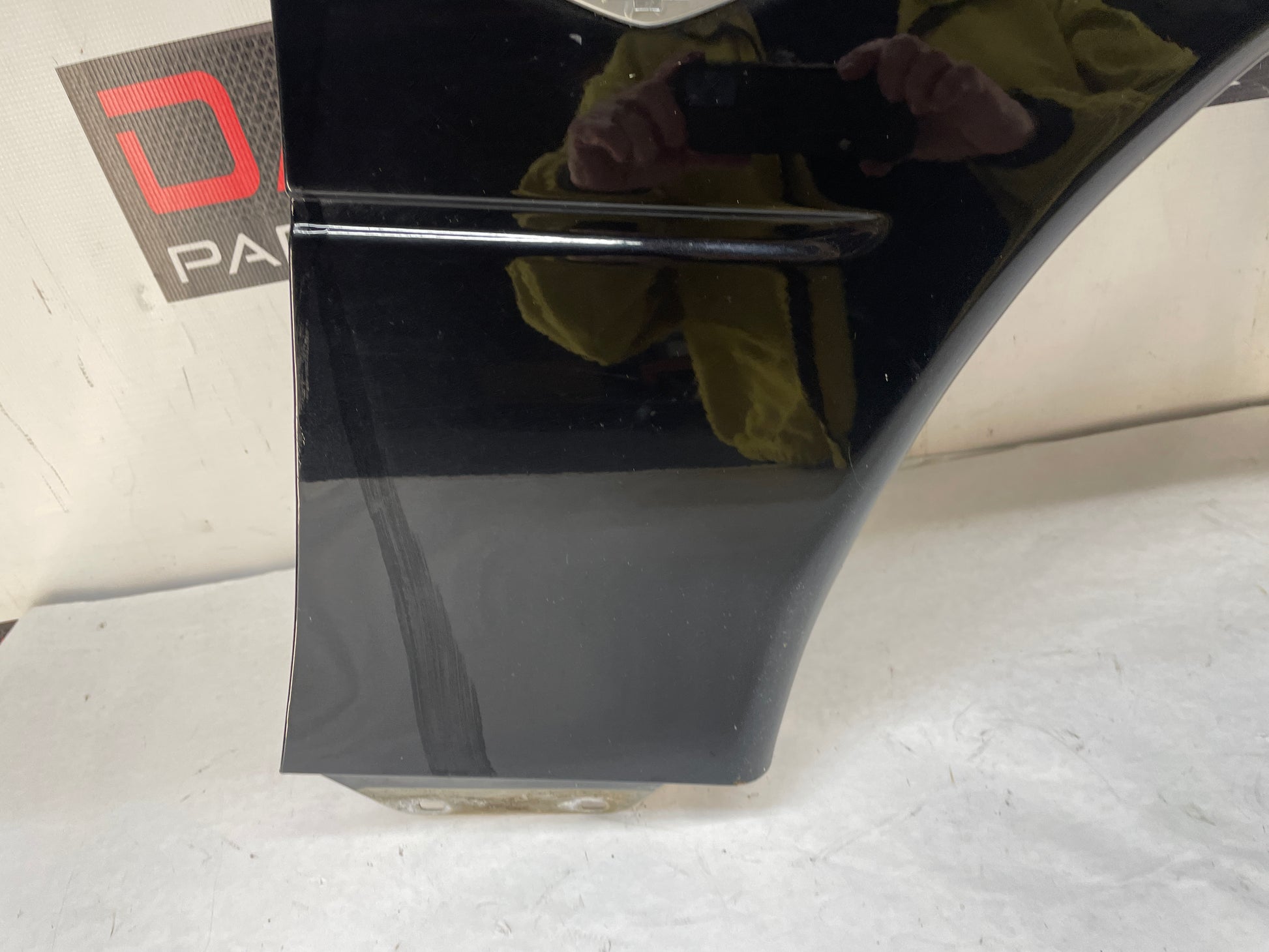 2004 Pontiac GTO RH Passenger Front Fender Black OEM - Day's Parts Yard