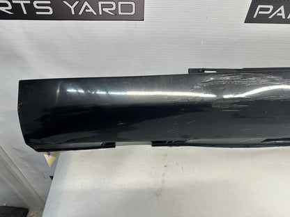 2014 Chevy Caprice PPV LH Driver Rocker Molding Side Skirt Panel Trim OEM - Day's Parts Yard