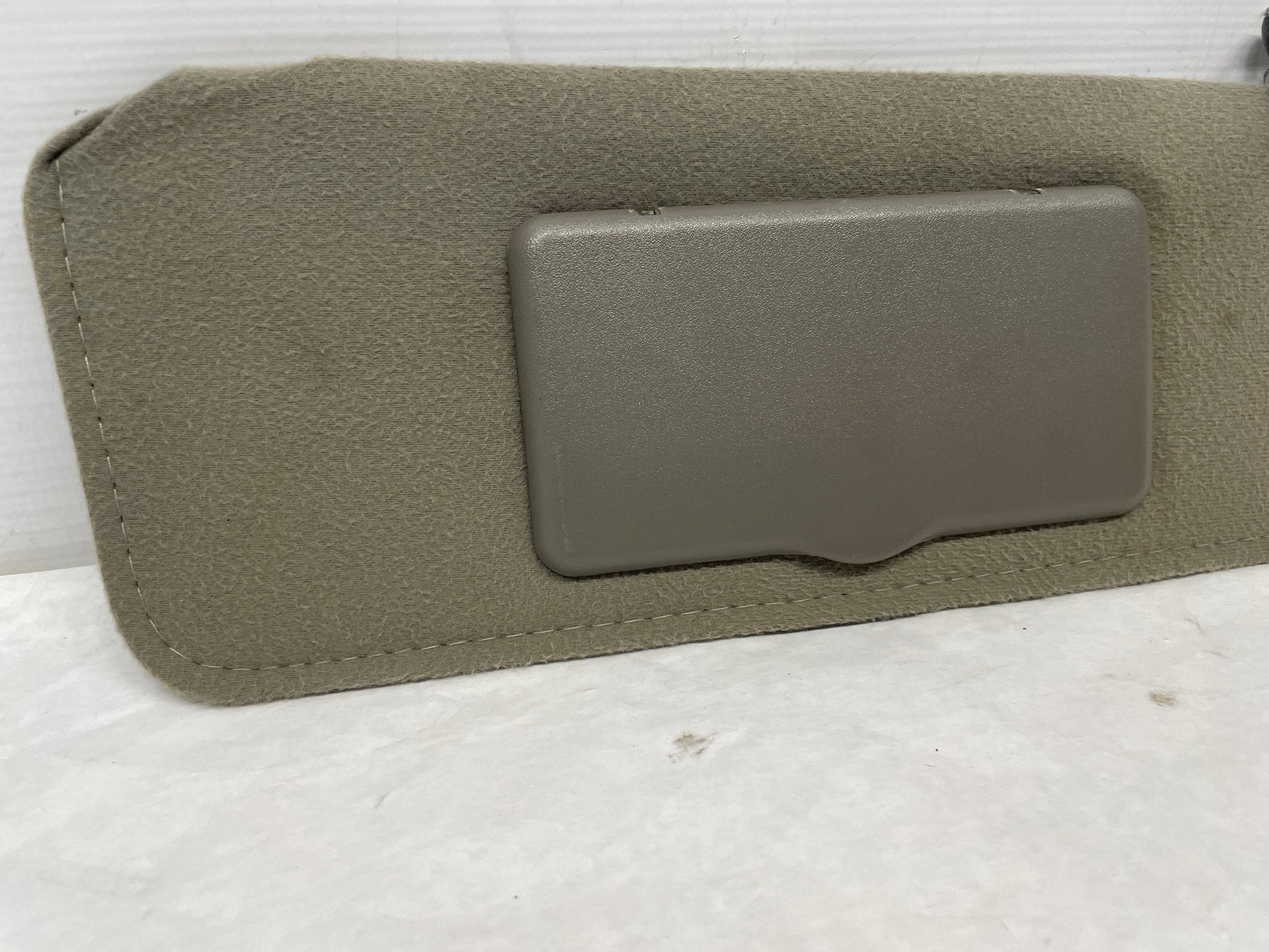 2002 Chevy Camaro Z28 RH Passenger Sunvisor Sun Visor OEM - Day's Parts Yard