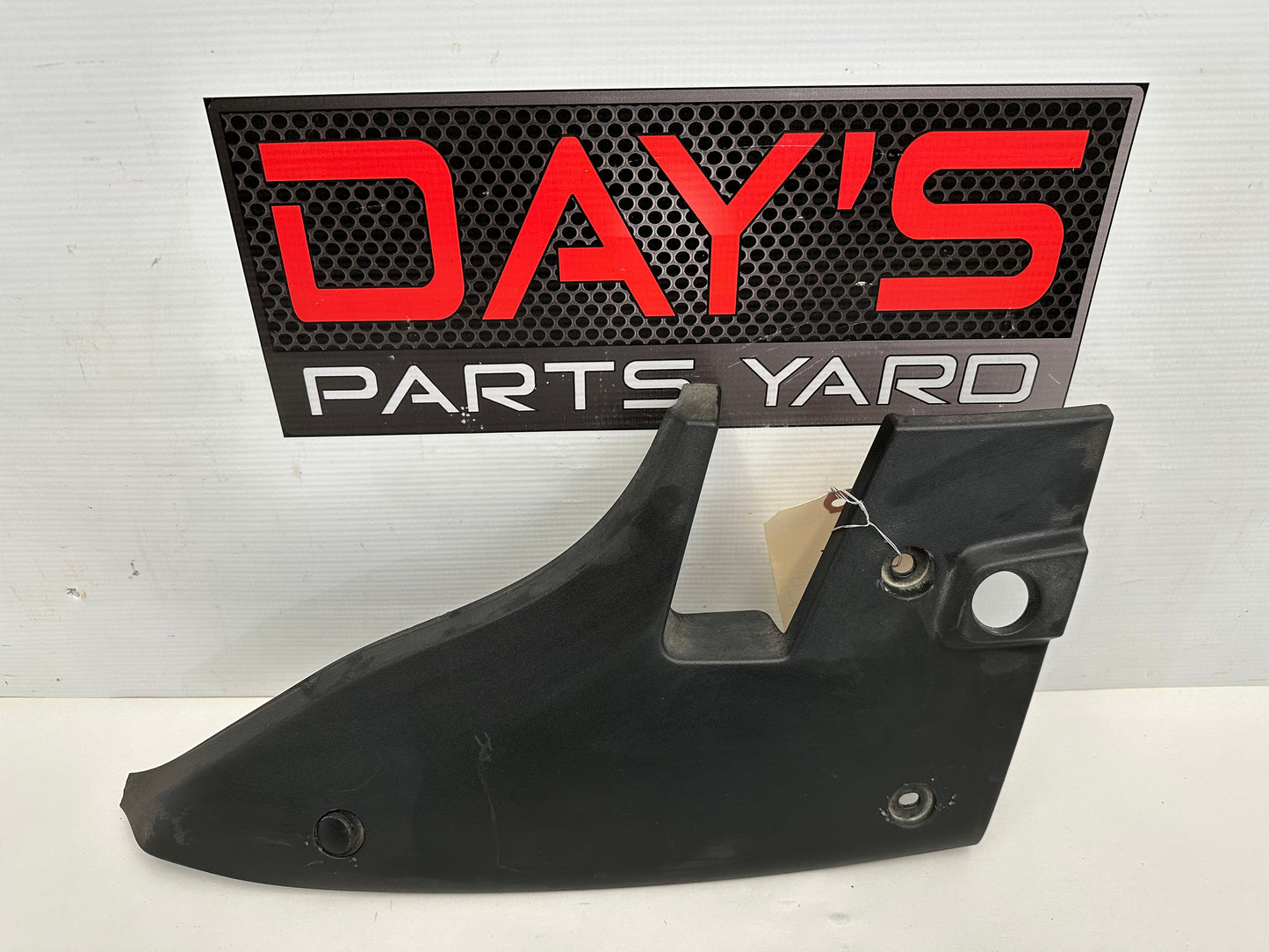 2017 Chevy Camaro ZL1 RH Passenger Tail Light Filler Panel OEM - Day's Parts Yard