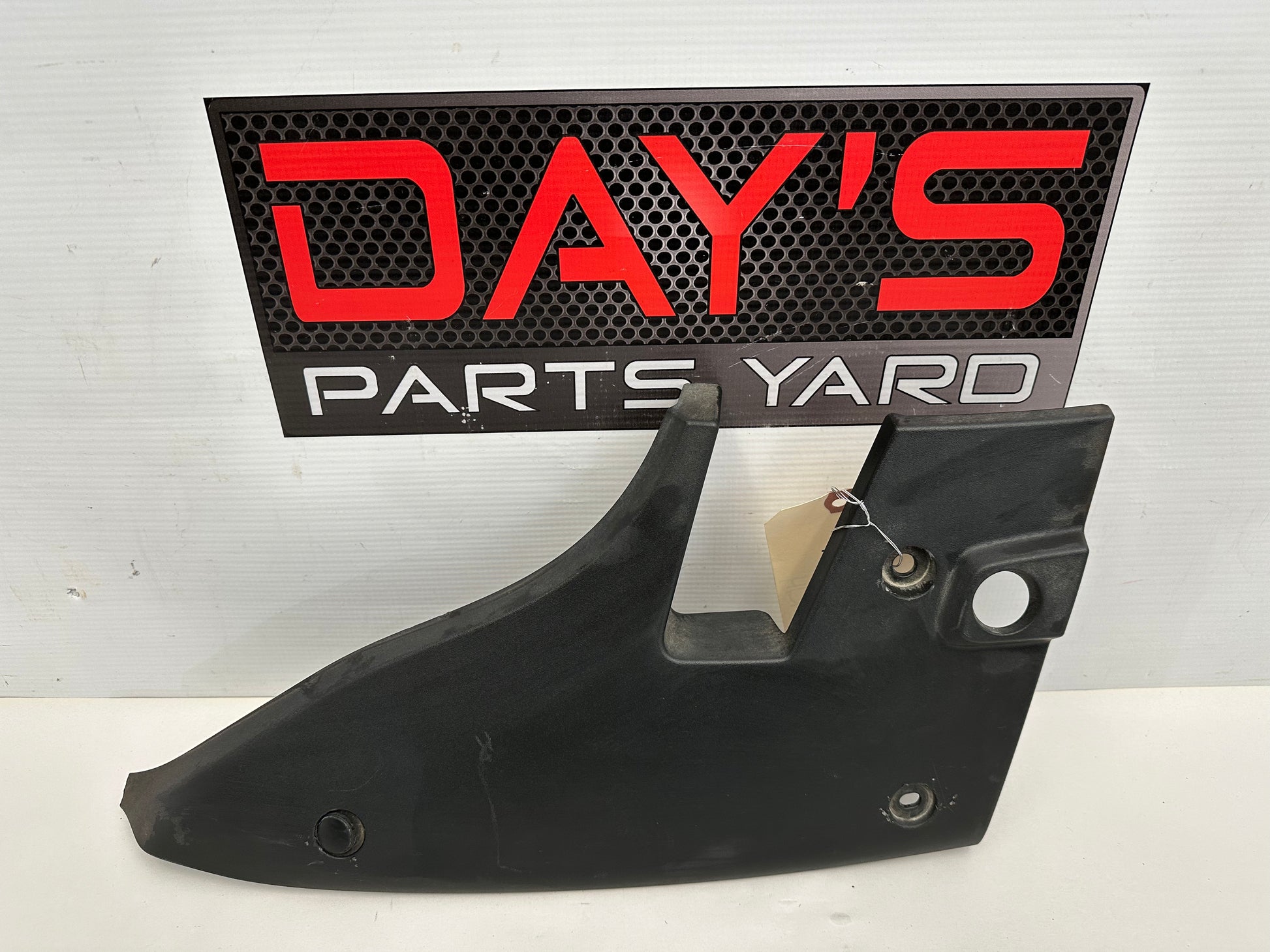 2017 Chevy Camaro ZL1 RH Passenger Tail Light Filler Panel OEM - Day's Parts Yard