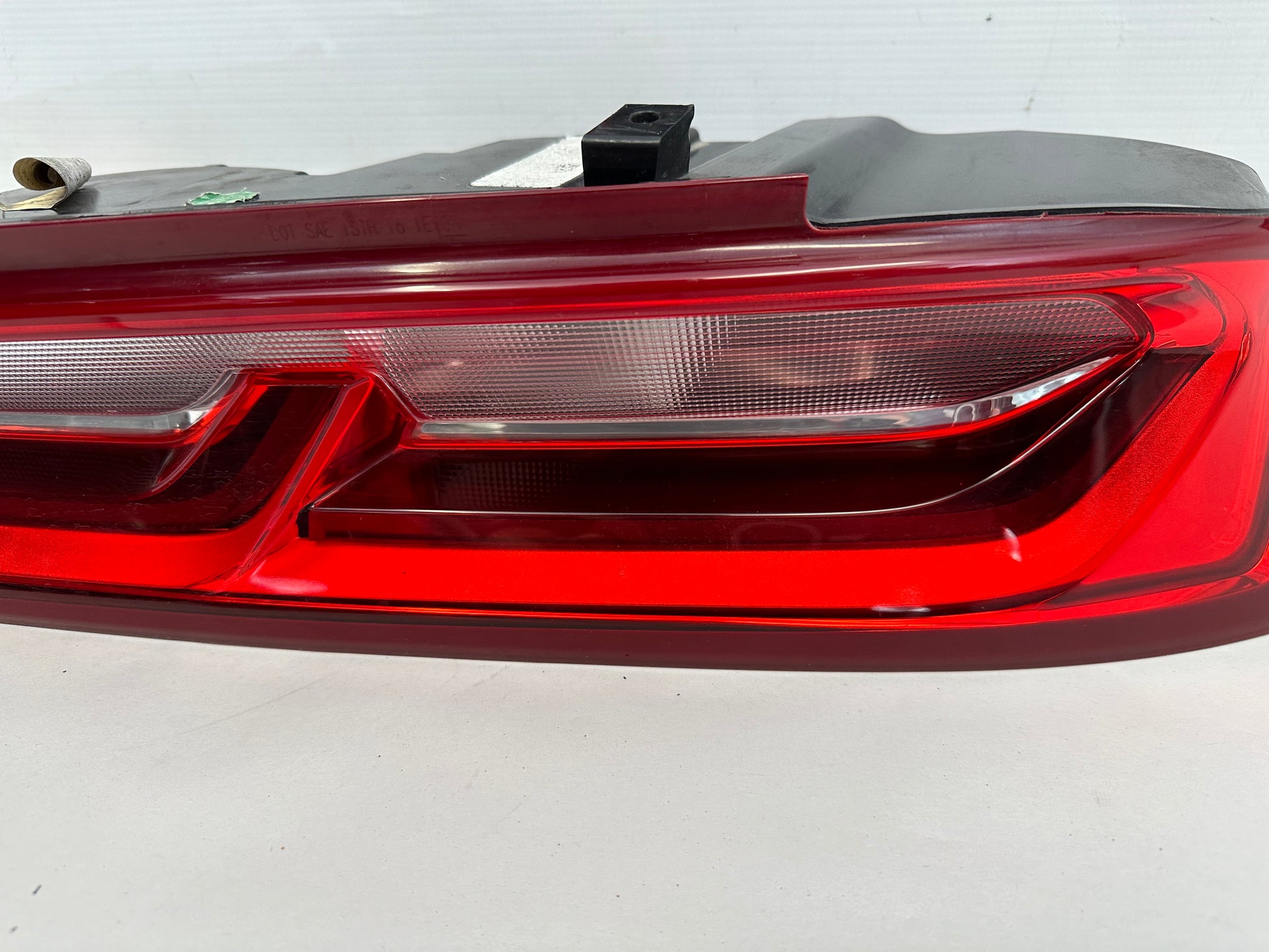 2017 Chevy Camaro ZL1 RH Passenger Tail Light Taillight Lamp OEM - Day's Parts Yard