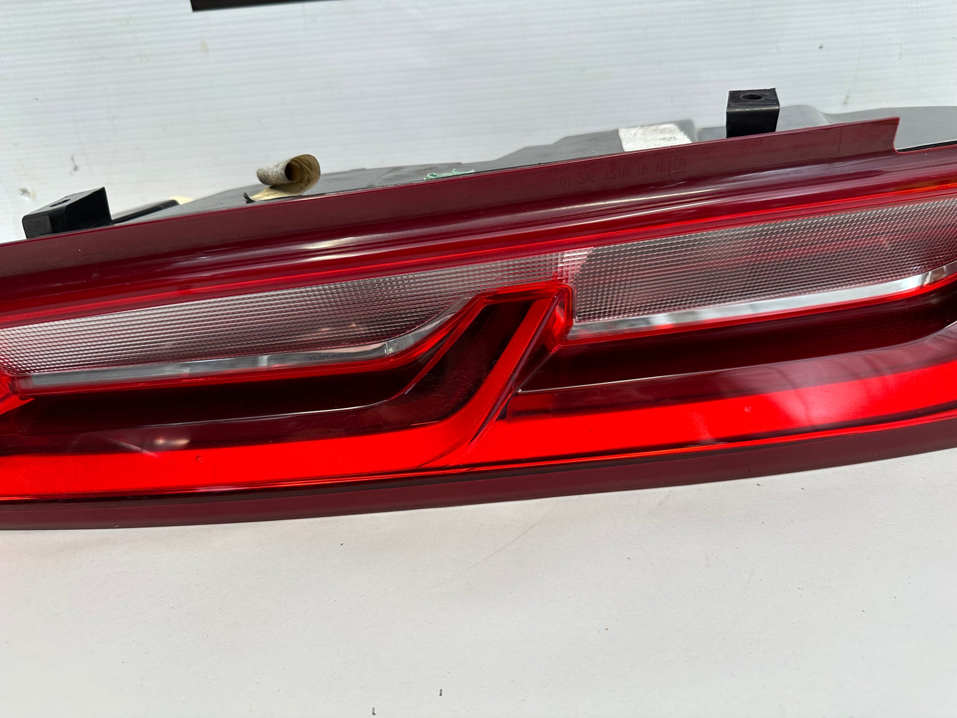 2017 Chevy Camaro ZL1 RH Passenger Tail Light Taillight Lamp OEM - Day's Parts Yard