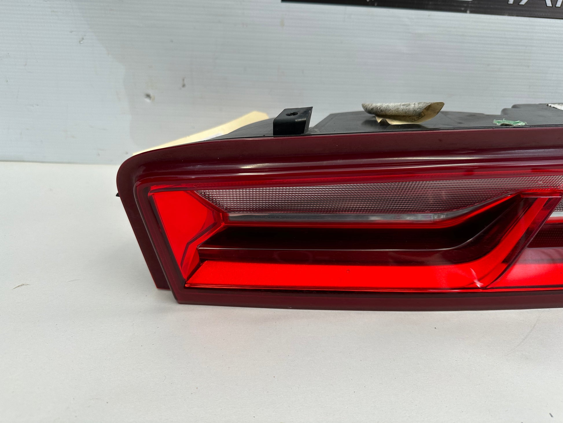 2017 Chevy Camaro ZL1 RH Passenger Tail Light Taillight Lamp OEM - Day's Parts Yard