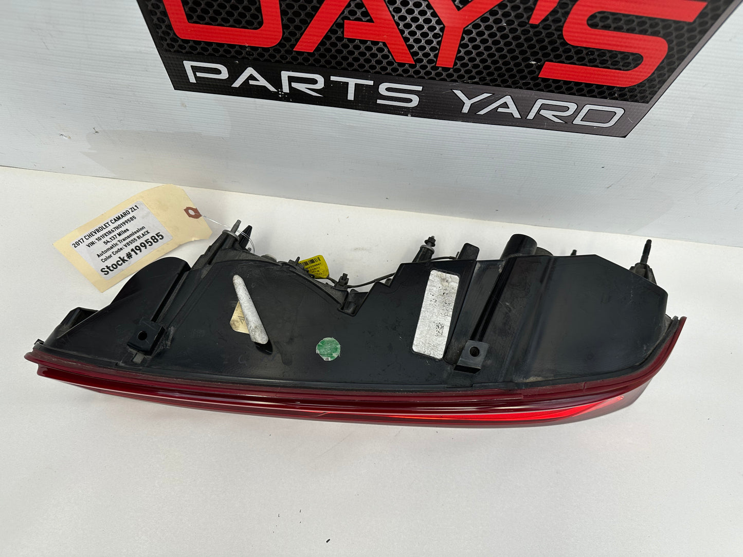 2017 Chevy Camaro ZL1 RH Passenger Tail Light Taillight Lamp OEM - Day's Parts Yard