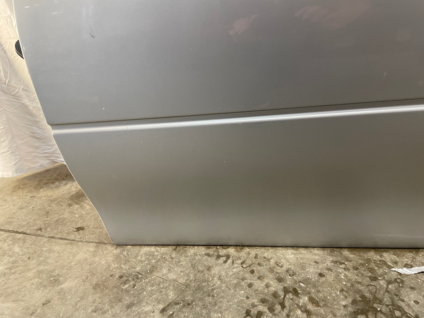 2004 Pontiac GTO LH Driver Front Exterior Door OEM Silver