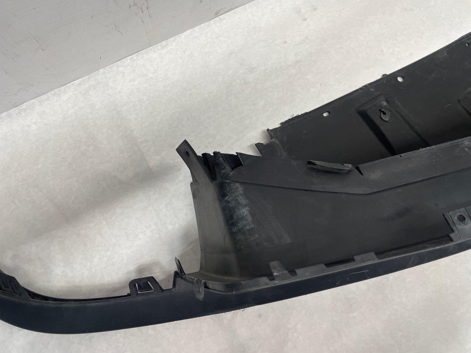 2014 Chevy Camaro ZL1 Front Bumper Fascia Lower Grille Cover OEM - Day's Parts Yard