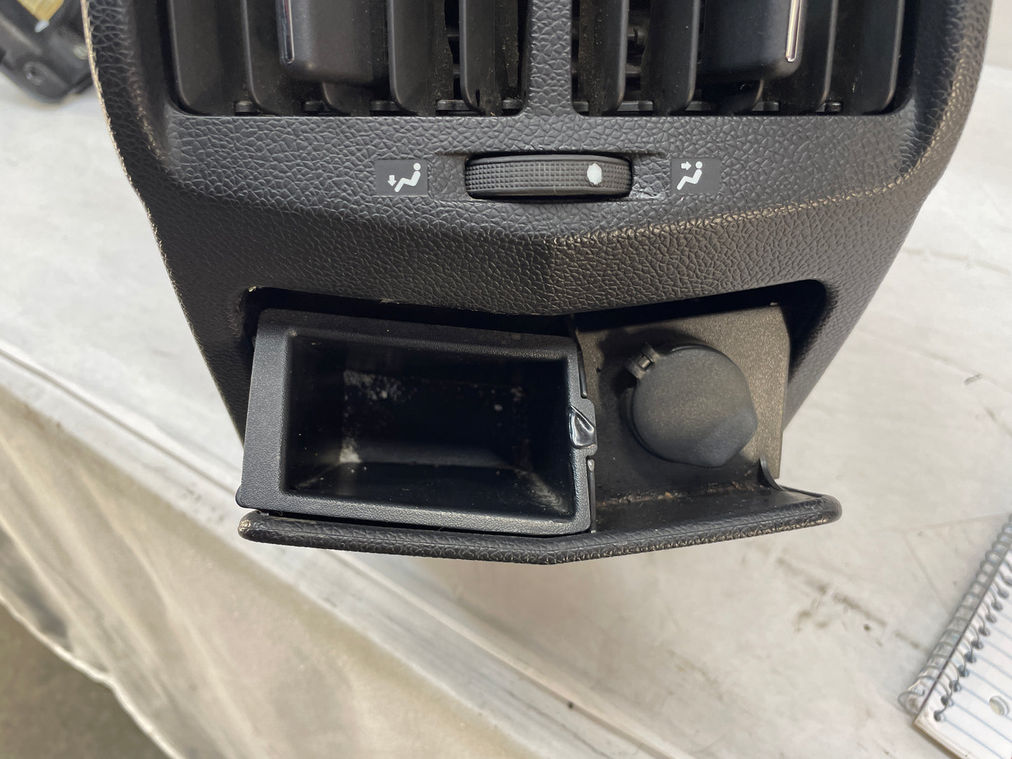 2010 Cadillac CTS-V Sedan Center Console w/ Automatic Shifter OEM