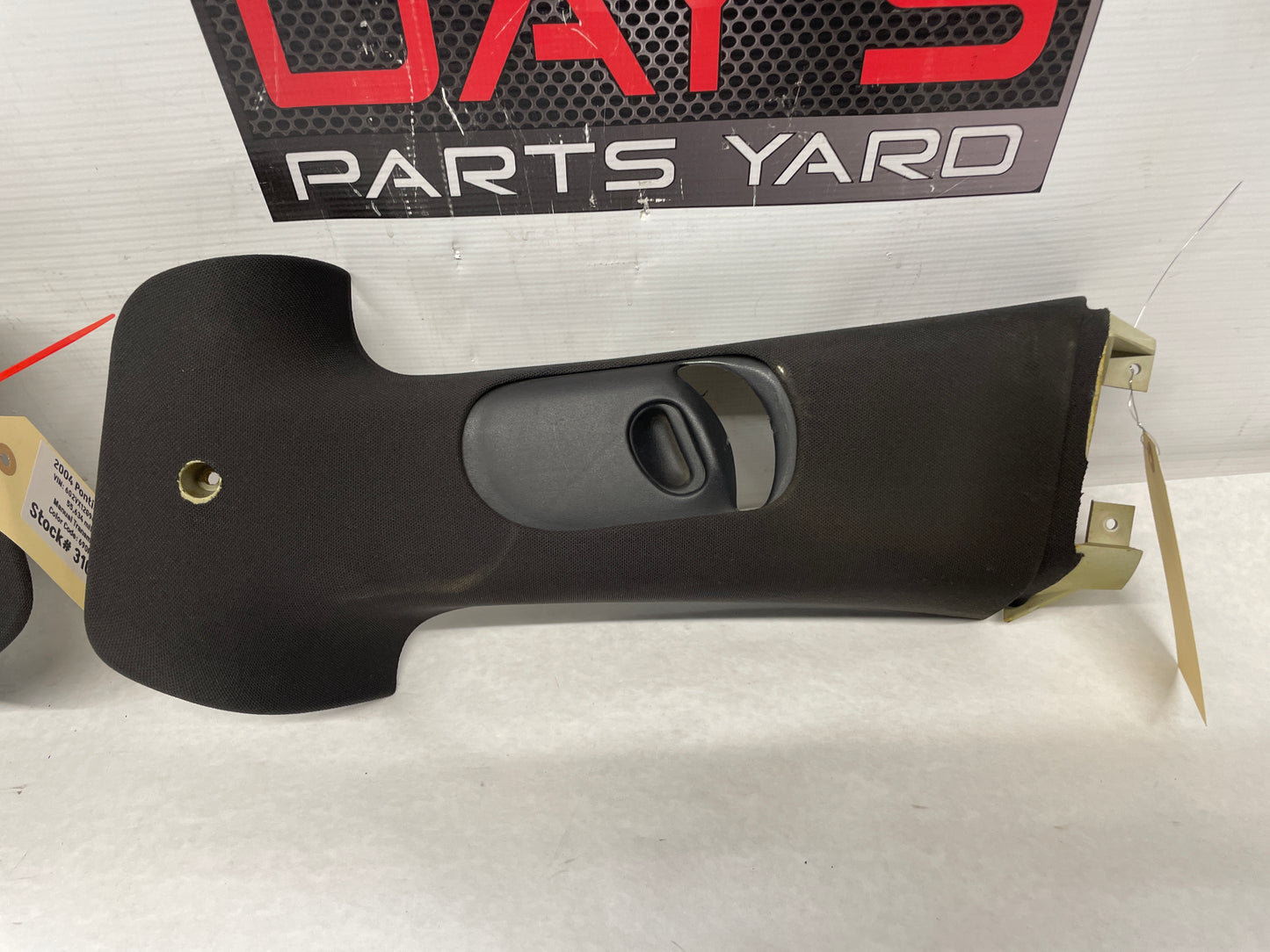 2004 Pontiac GTO RH & LH Interior Upper B Pillar Seat Belt Trim OEM - Day's Parts Yard