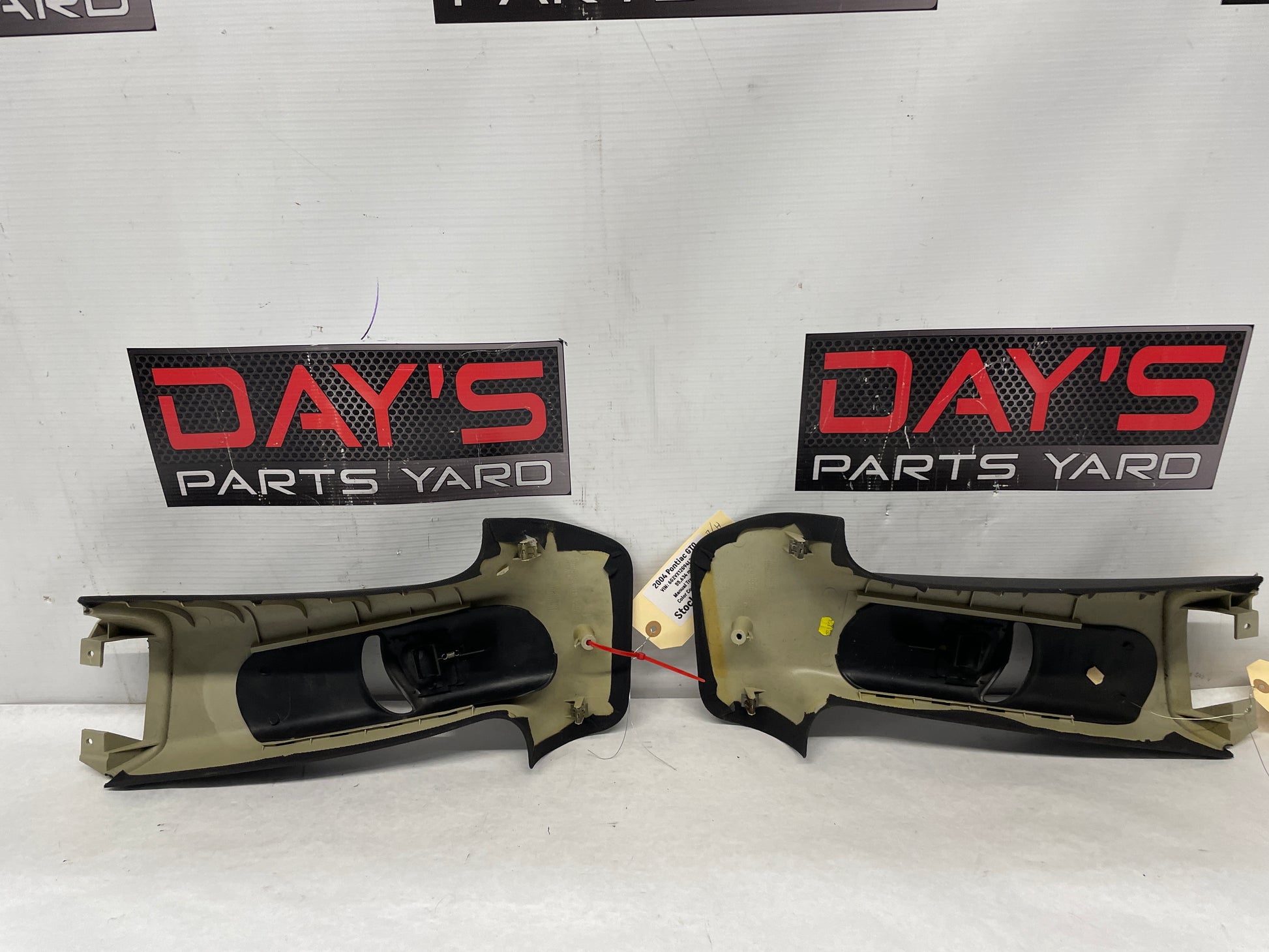 2004 Pontiac GTO RH & LH Interior Upper B Pillar Seat Belt Trim OEM - Day's Parts Yard