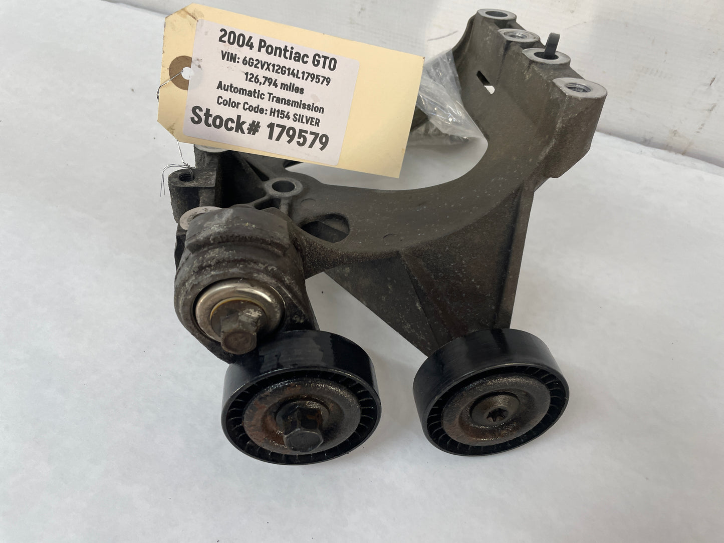 2004 Pontiac GTO AC A/C Air Conditioner Compressor Bracket Mount w/ Hardware OEM