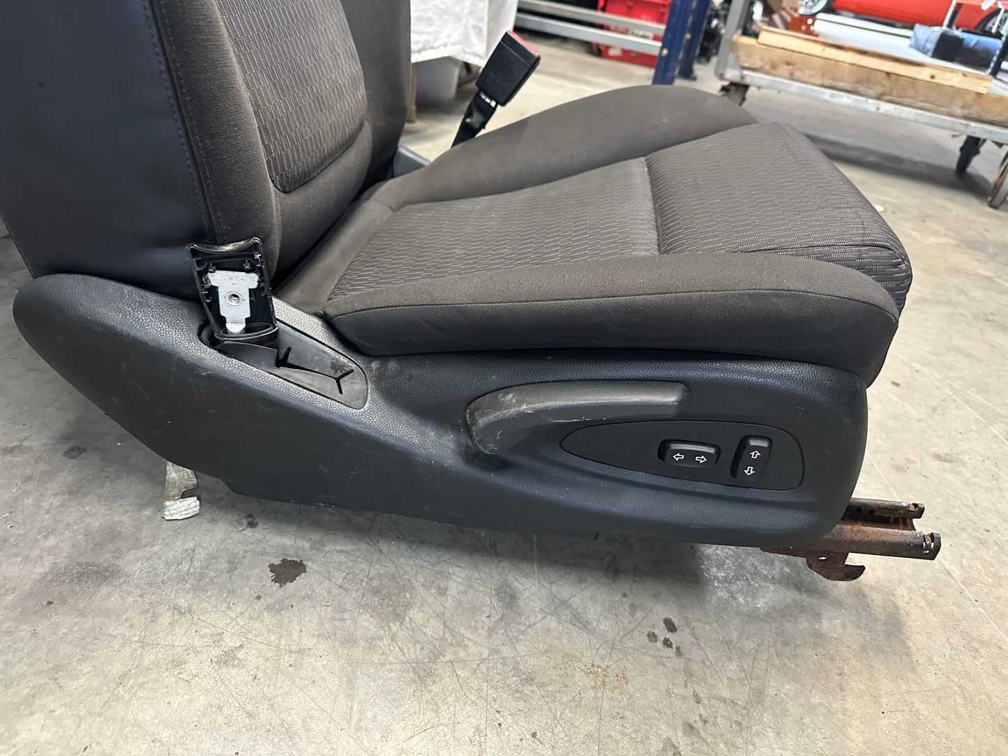 2014 Chevy Caprice PPV Seats Front and Rears OEM - Day's Parts Yard