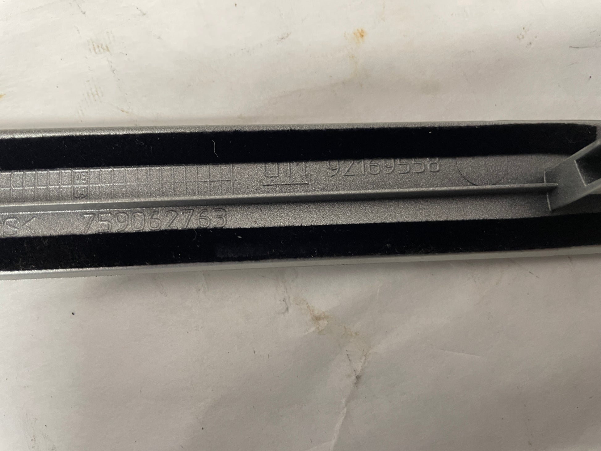 2008 Pontiac G8 GT LH & RH Silver Dash Trim Accent Applique Panel OEM - Day's Parts Yard