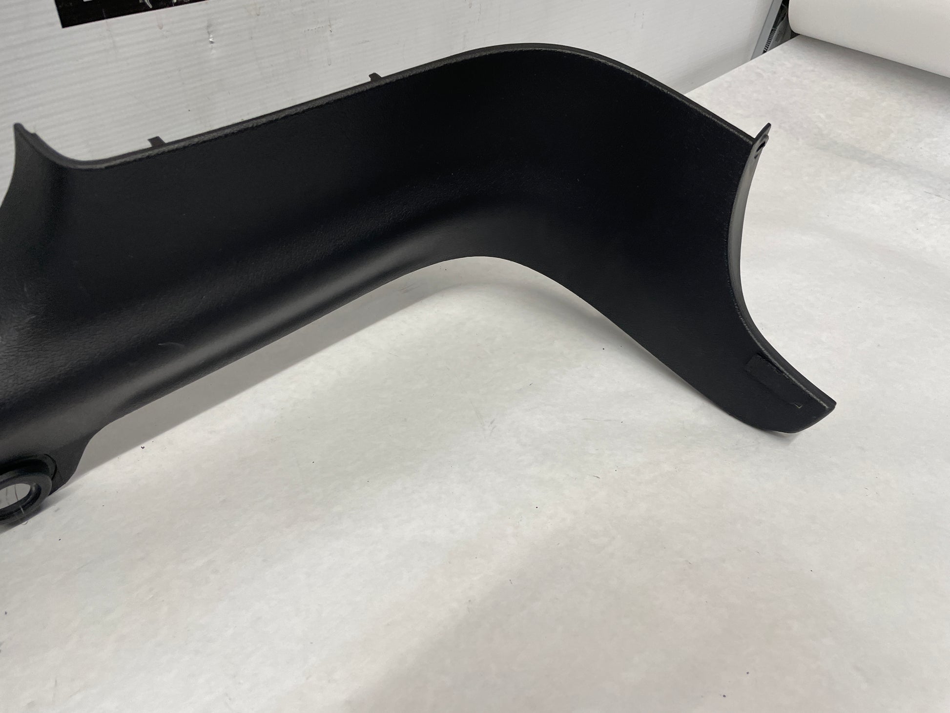 2004 Pontiac GTO RH Passenger Interior Sill Carpet Retainer Trim Cover Panel OEM - Day's Parts Yard