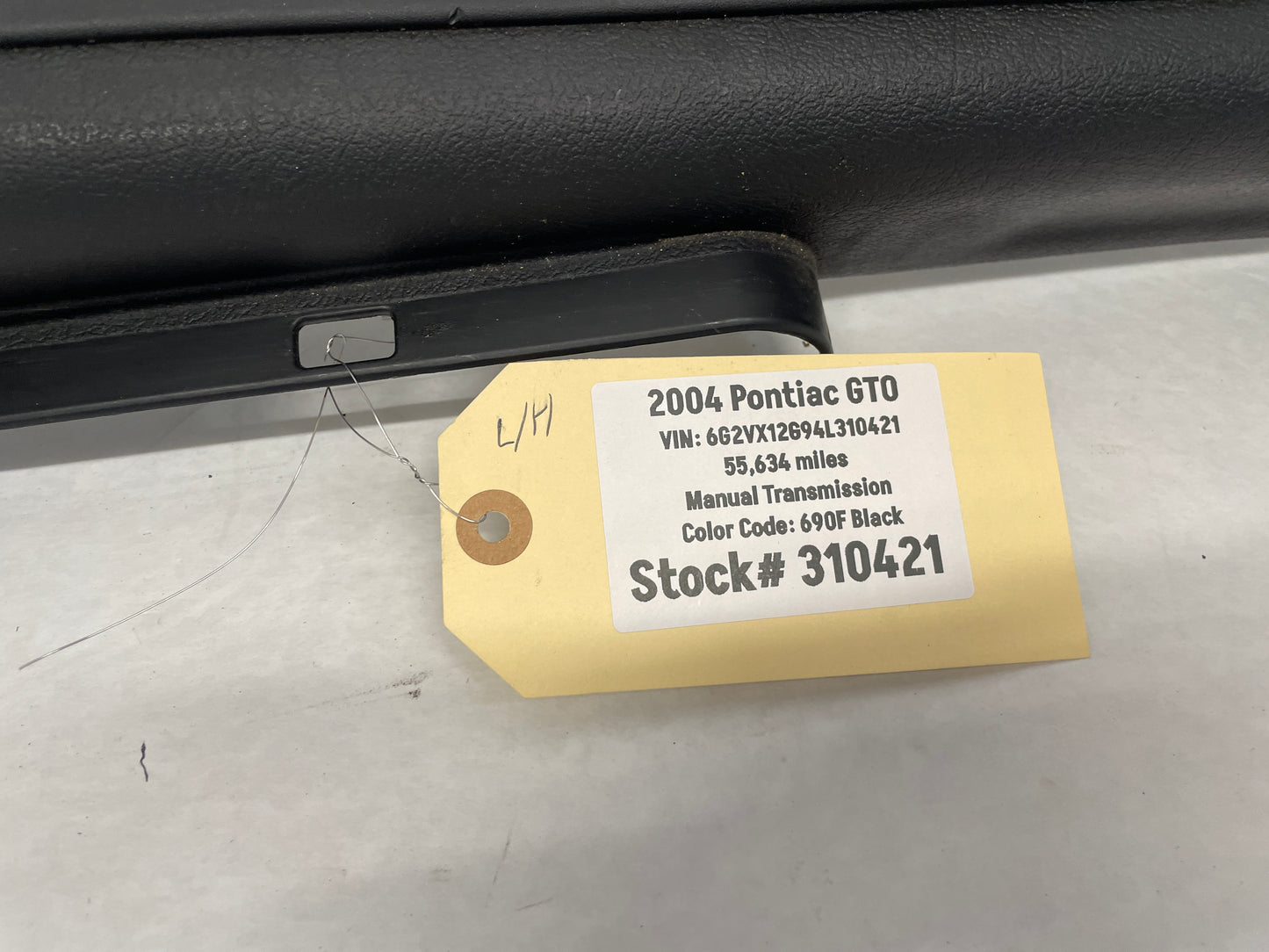 2004 Pontiac GTO LH Driver Interior Sill Carpet Retainer Trim Cover Panel OEM - Day's Parts Yard