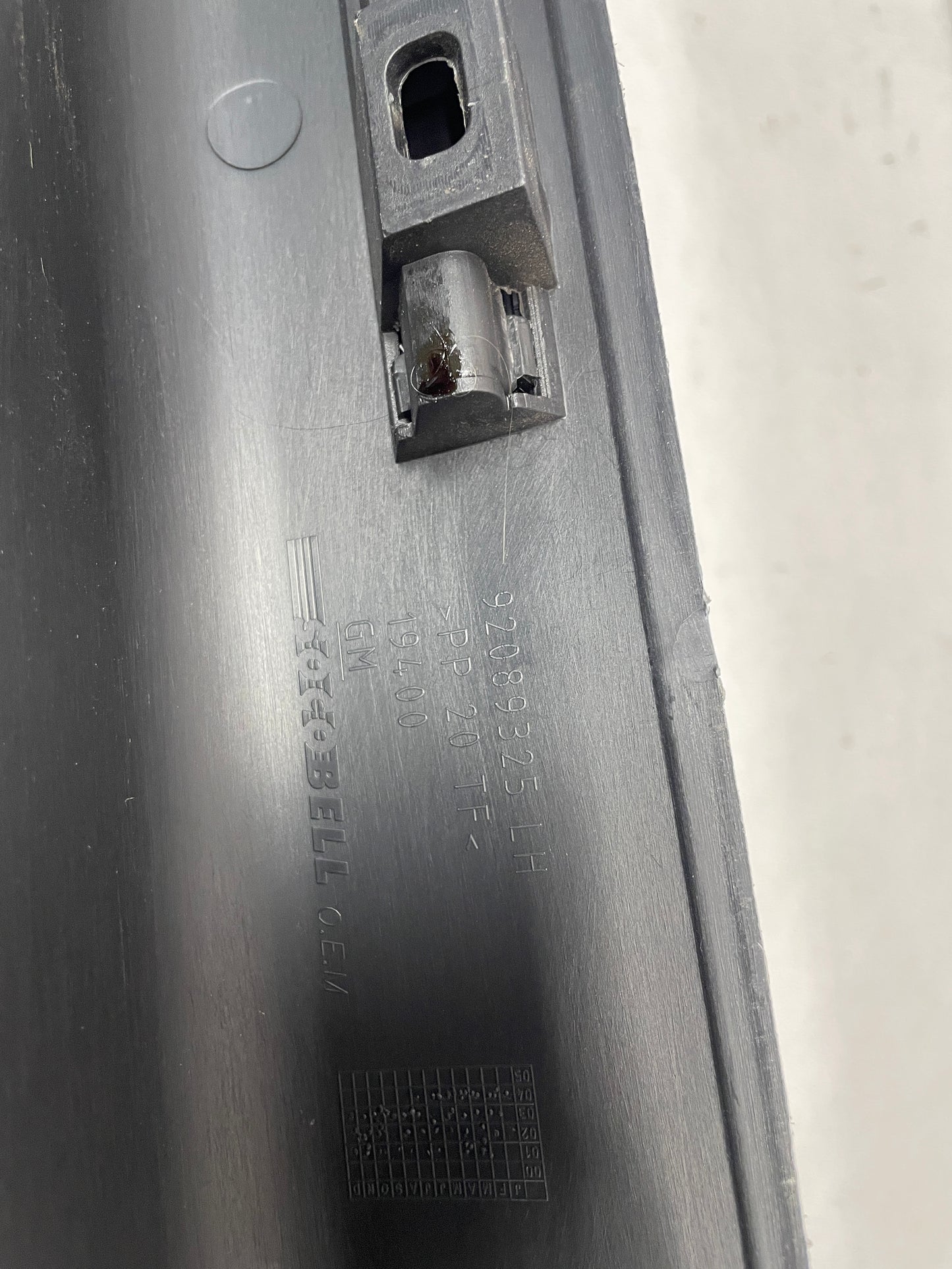 2004 Pontiac GTO LH Driver Interior Sill Carpet Retainer Trim Cover Panel OEM - Day's Parts Yard