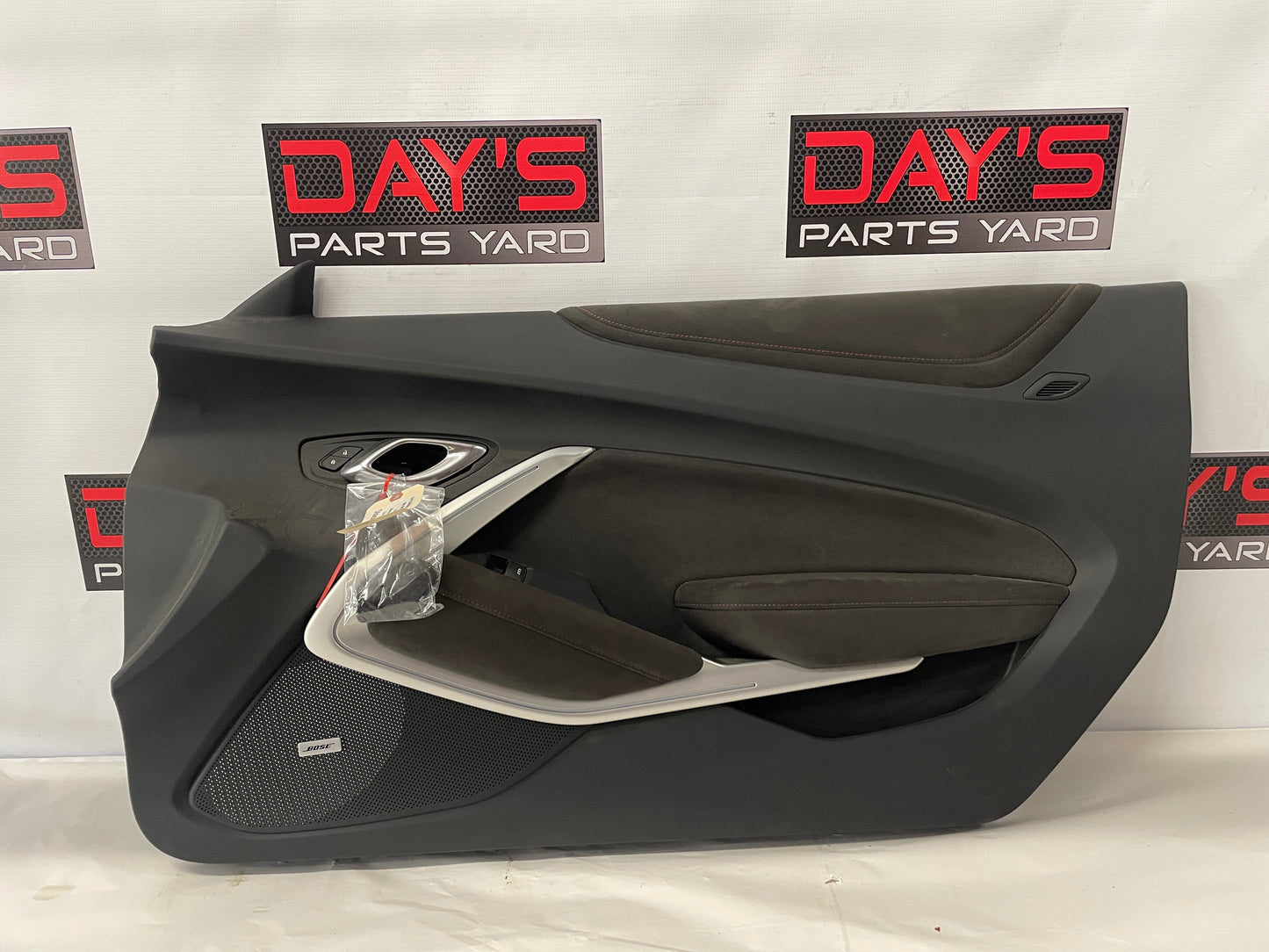 2019 Chevy Camaro ZL1 1LE Front RH Passenger Door Panel OEM
