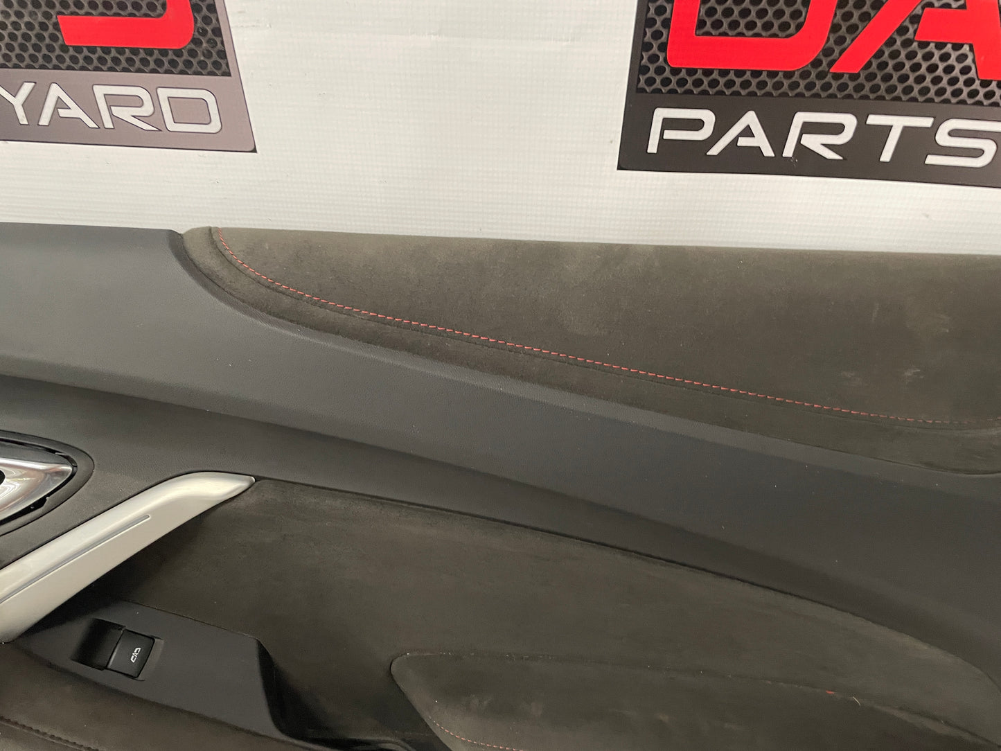 2019 Chevy Camaro ZL1 1LE Front RH Passenger Door Panel OEM