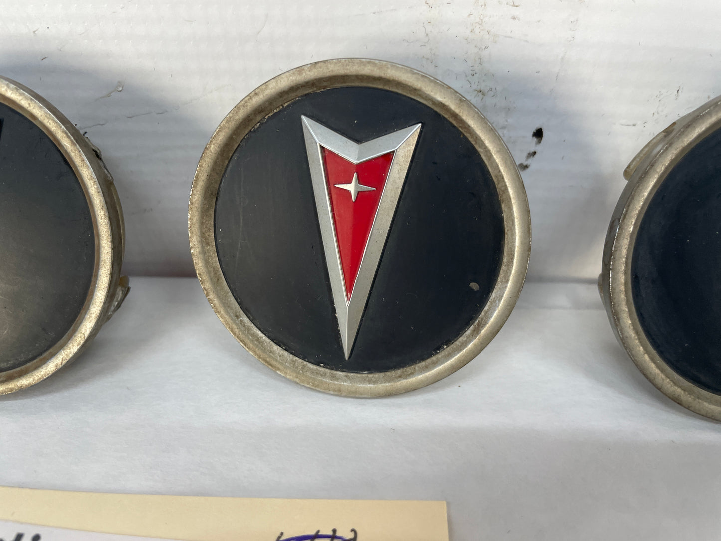 2004 Pontiac GTO Wheel Center Caps OEM