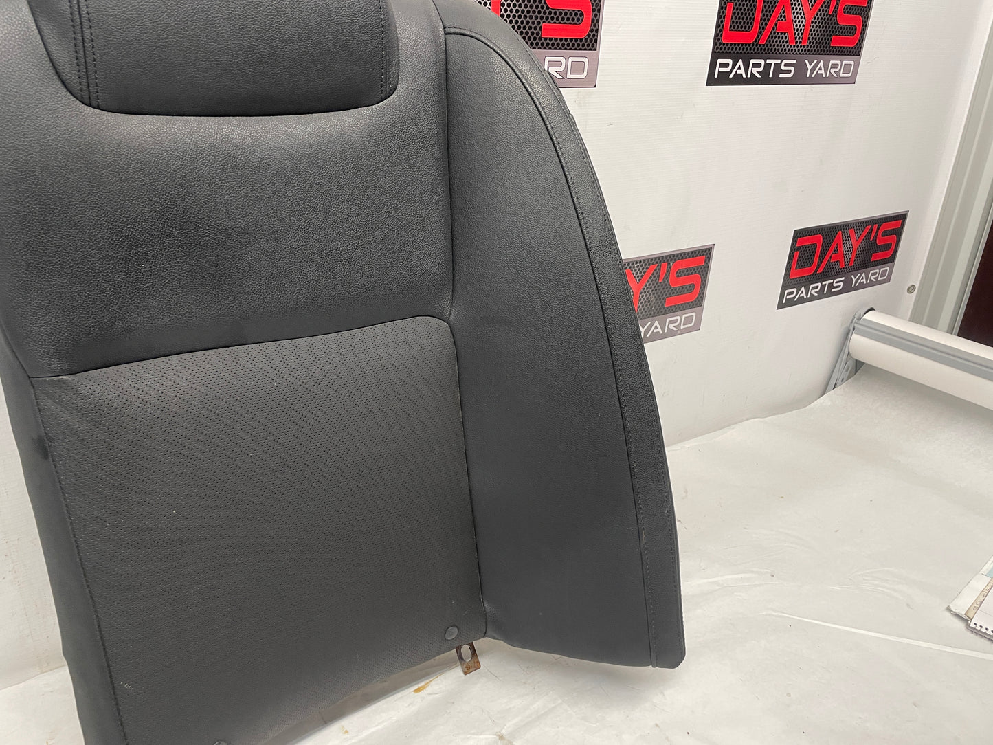 2008 Pontiac G8 GT LH Driver Rear Upper Seat Section OEM