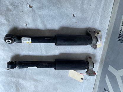 2017 Chevy Camaro SS Rear RH & LH Shock Absorbers OEM - Day's Parts Yard