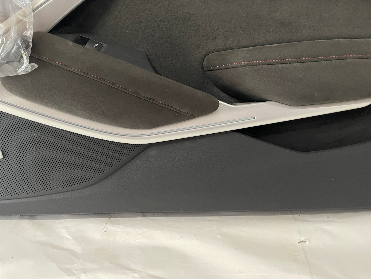 2019 Chevy Camaro ZL1 1LE Front RH Passenger Door Panel OEM