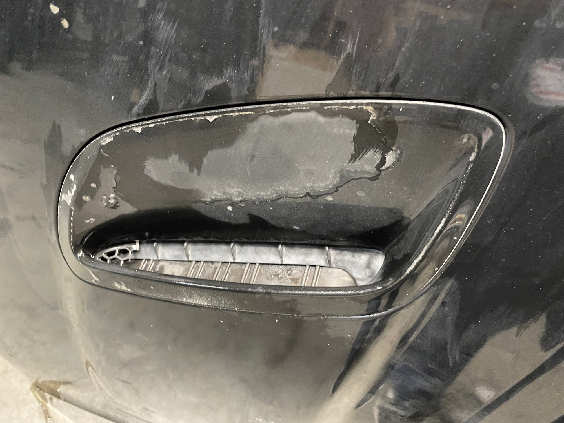 2004 Pontiac GTO Hood Assembly Black OEM - Day's Parts Yard