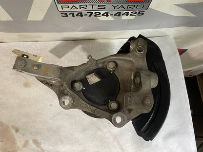 2017 Cadillac ATS-V Coupe Front LH Driver Spindle Knuckle Hub OEM - Day's Parts Yard