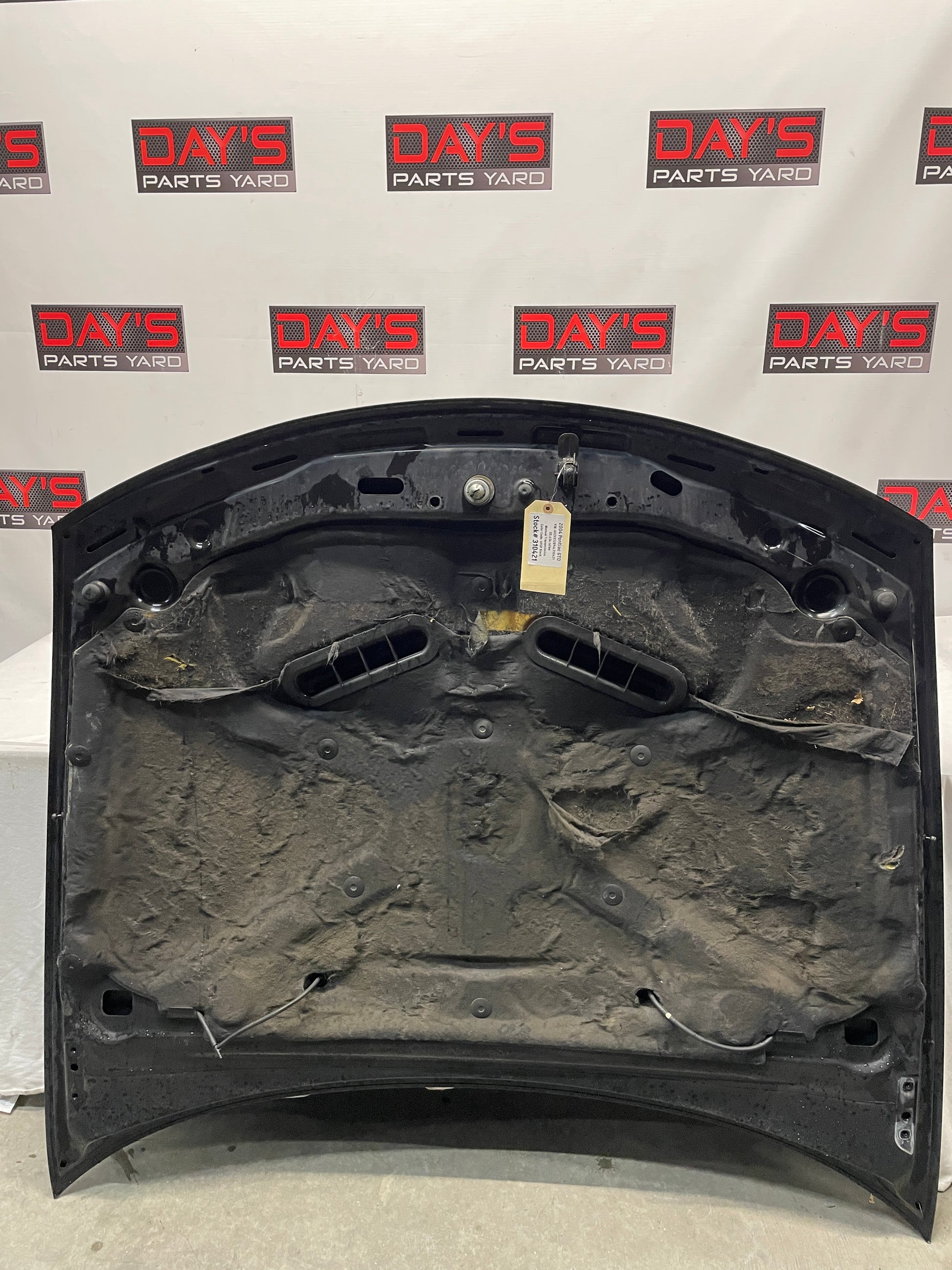 2004 Pontiac GTO Hood Assembly Black OEM - Day's Parts Yard