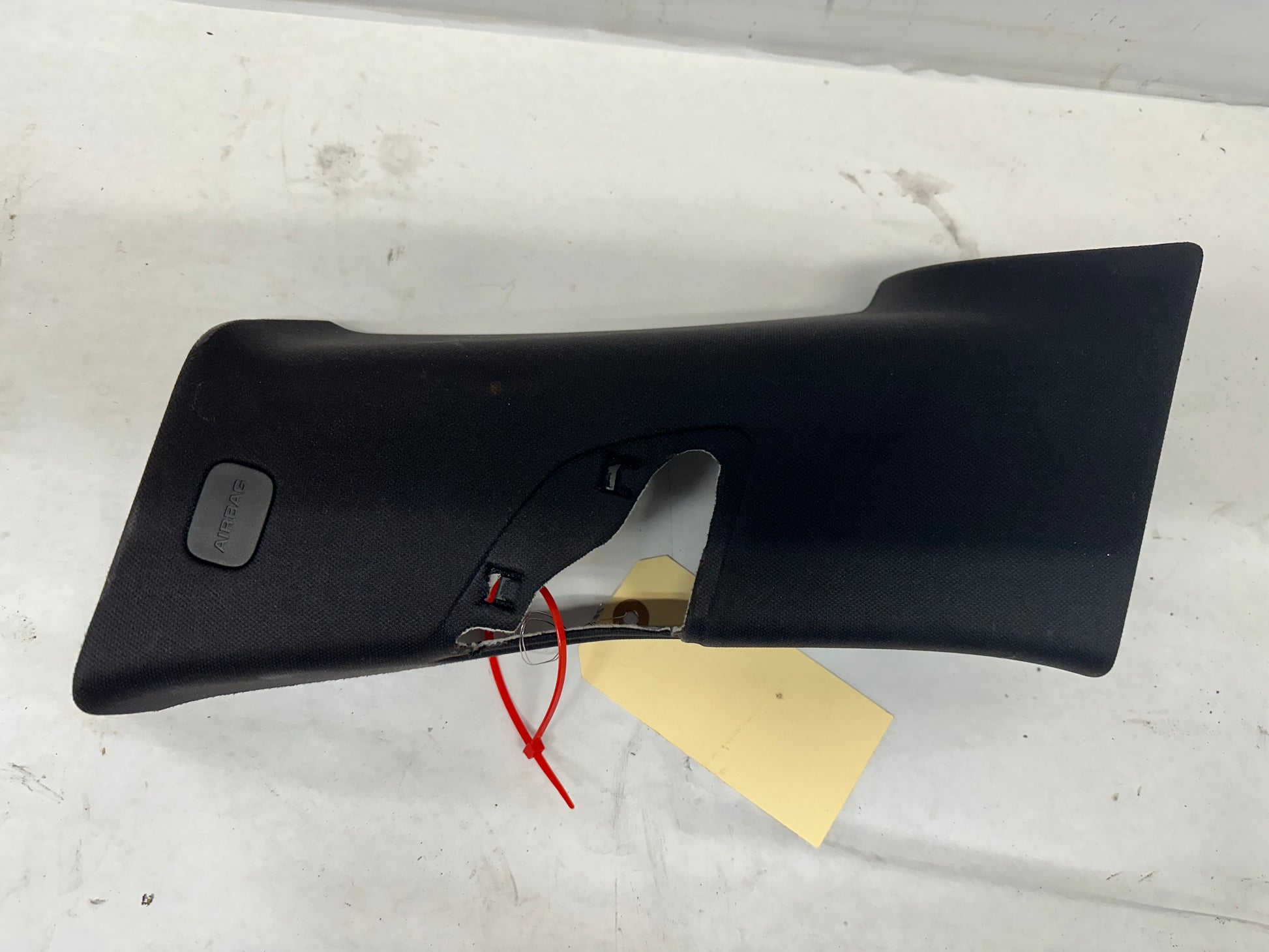 2011 Cadillac CTS-V Coupe RH & LH Upper B Pillar Trim Covers OEM - Day's Parts Yard