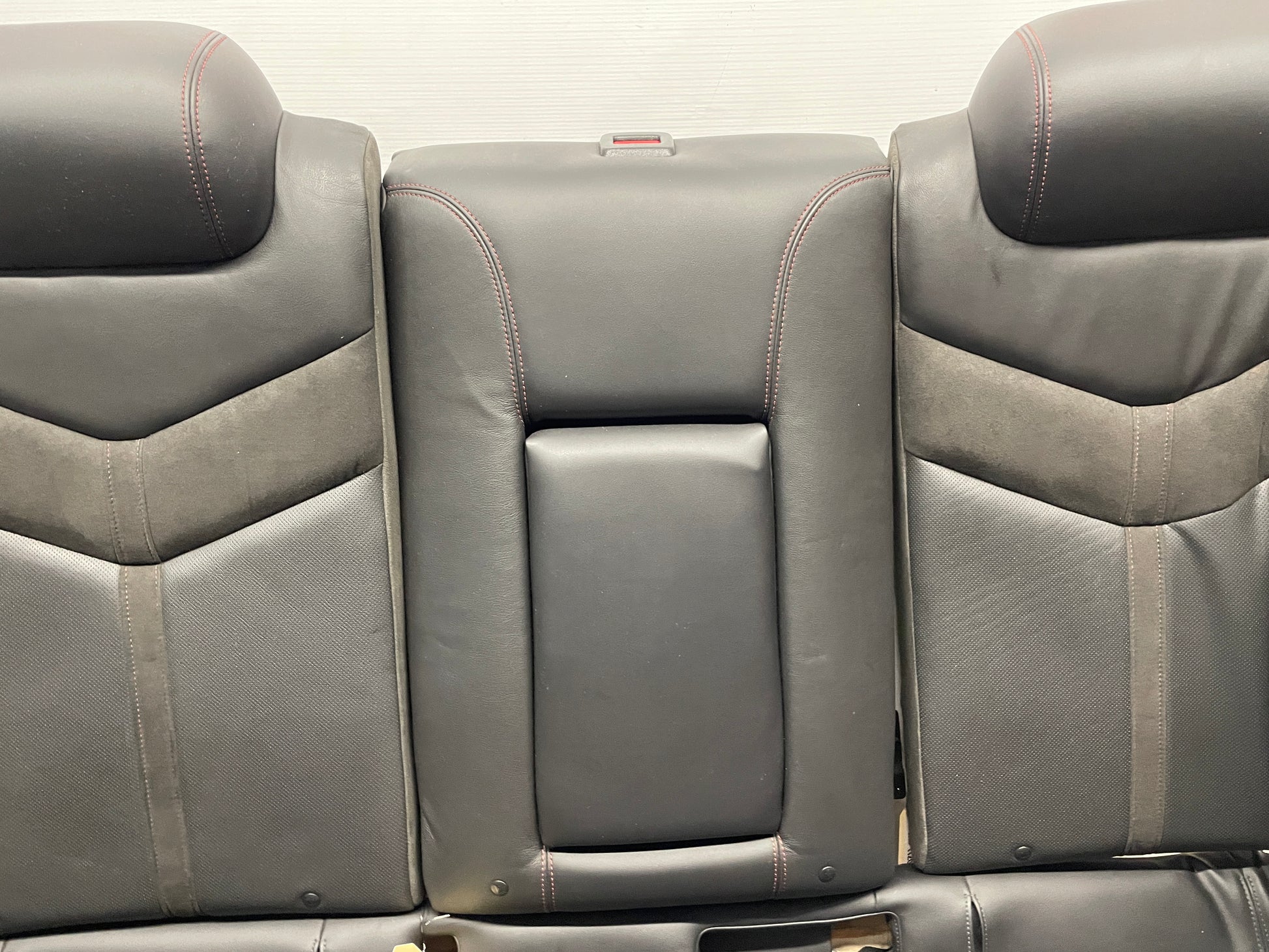 2015 Chevy SS Seat Seats Front and Rear Black Leather Alcantara Suede OEM - Day's Parts Yard