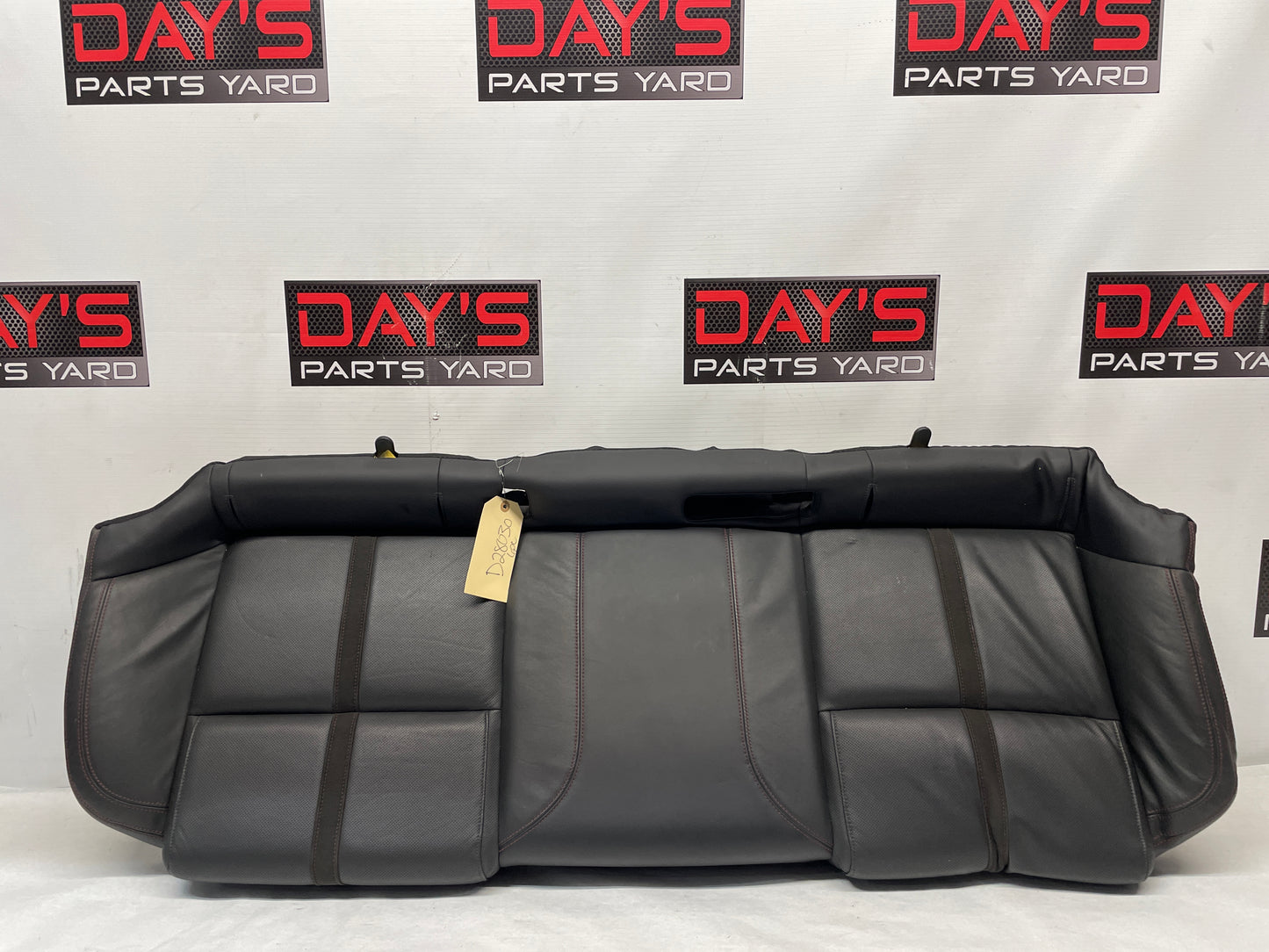 2015 Chevy SS Seat Seats Front and Rear Black Leather Alcantara Suede OEM - Day's Parts Yard