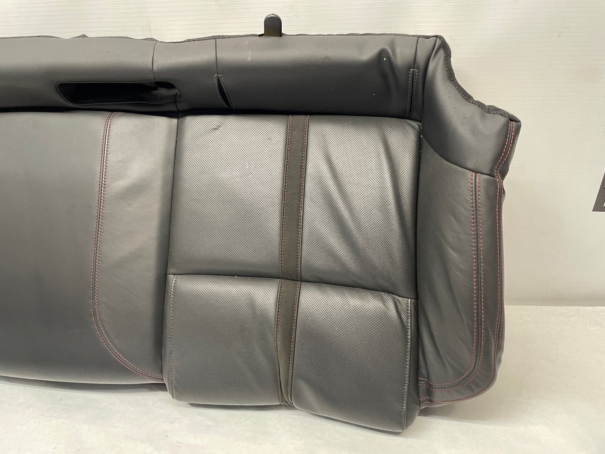 2015 Chevy SS Seat Seats Front and Rear Black Leather Alcantara Suede OEM - Day's Parts Yard