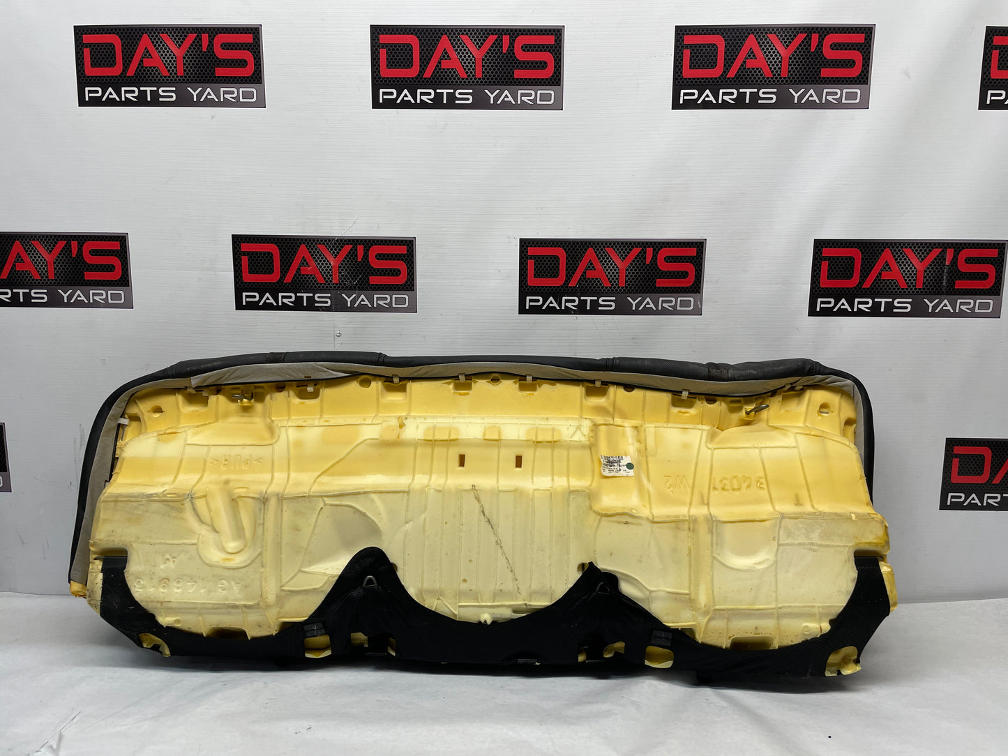 2015 Chevy SS Seat Seats Front and Rear Black Leather Alcantara Suede OEM - Day's Parts Yard