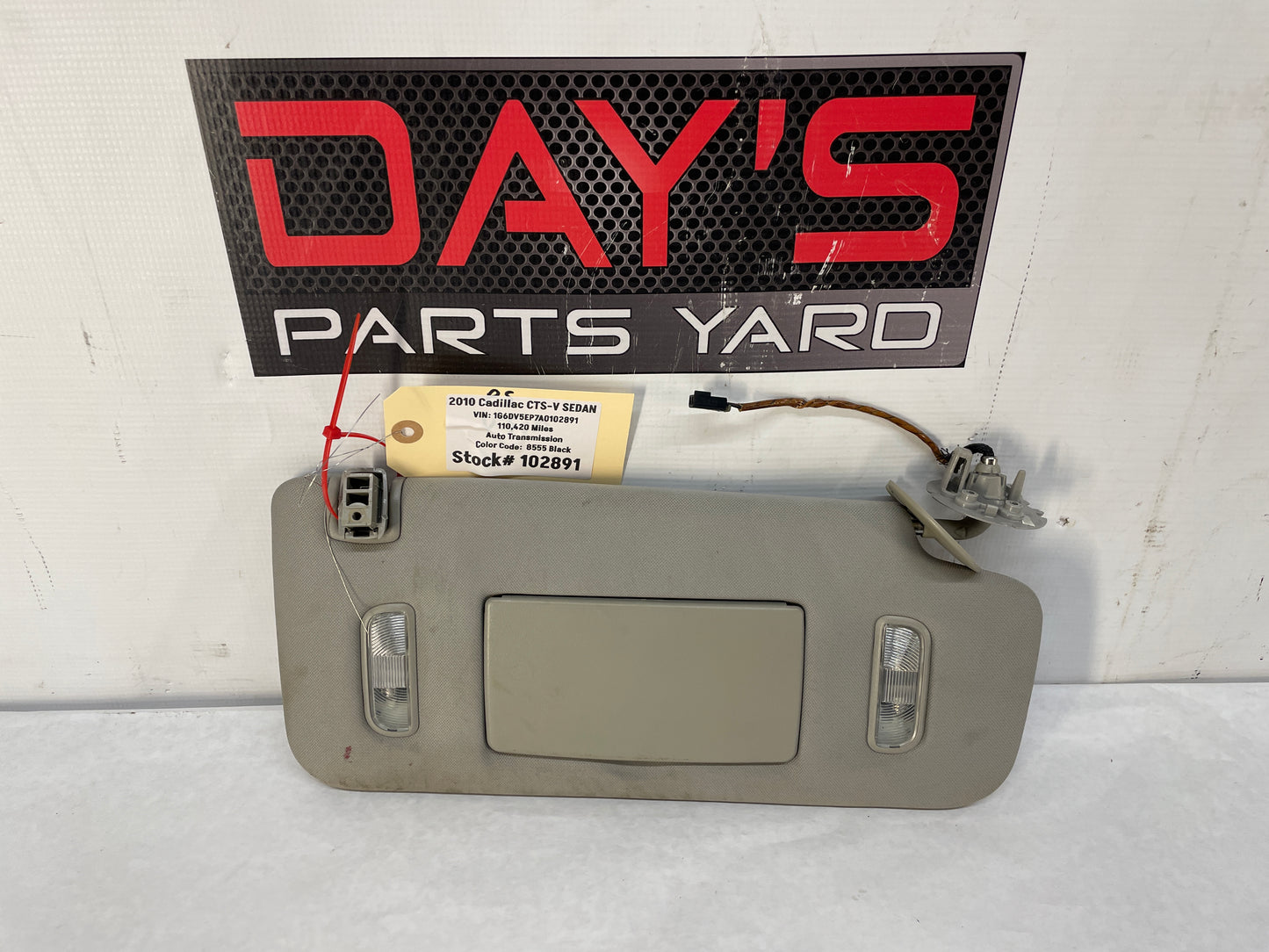 2010 Cadillac CTS-V Sedan RH Passenger Sunvisor Sun Visor Shade w/ Clip OEM
