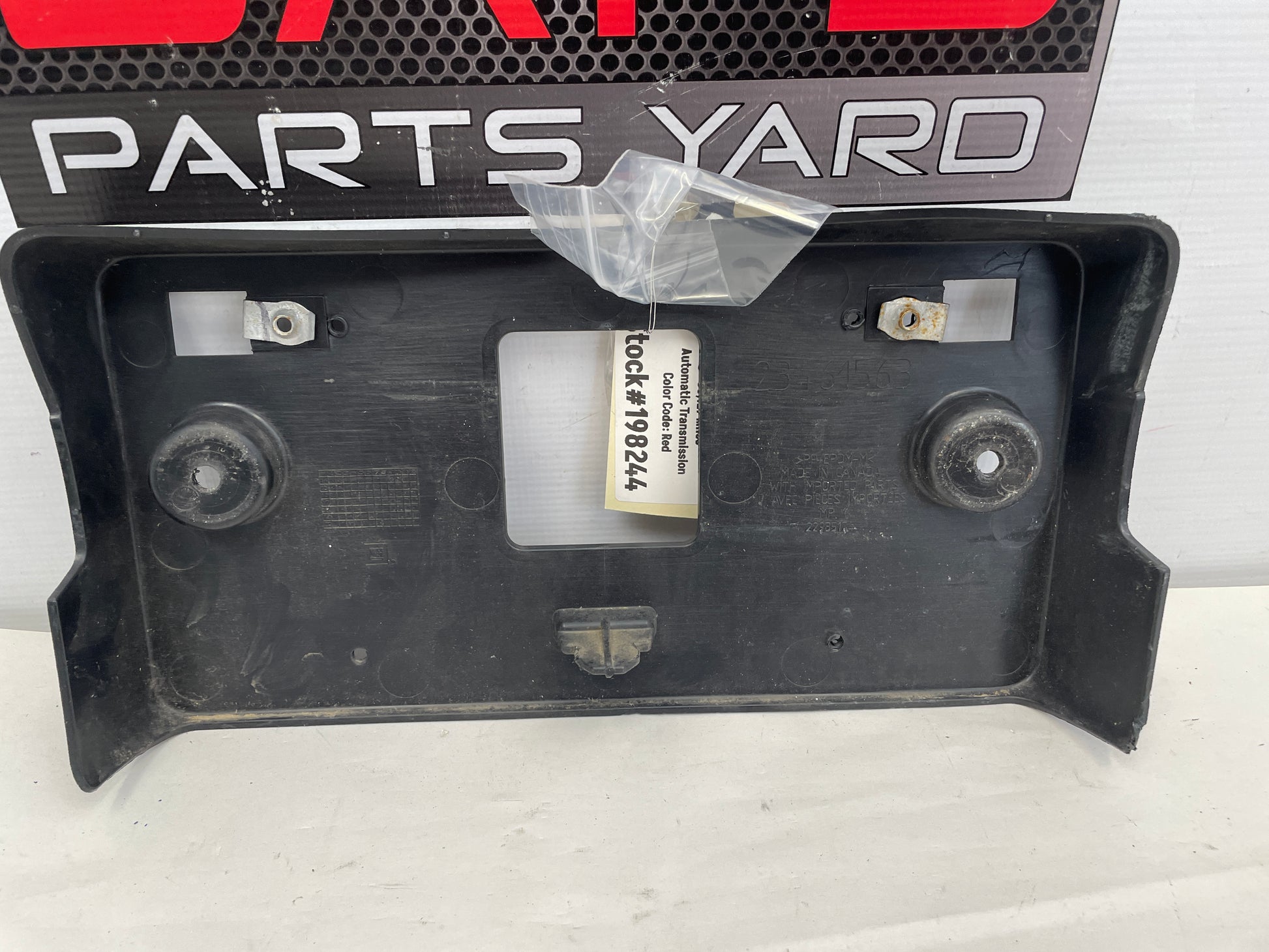 2017 Cadillac ATS-V Coupe Front Bumper License Plate Mounting Bracket OEM - Day's Parts Yard