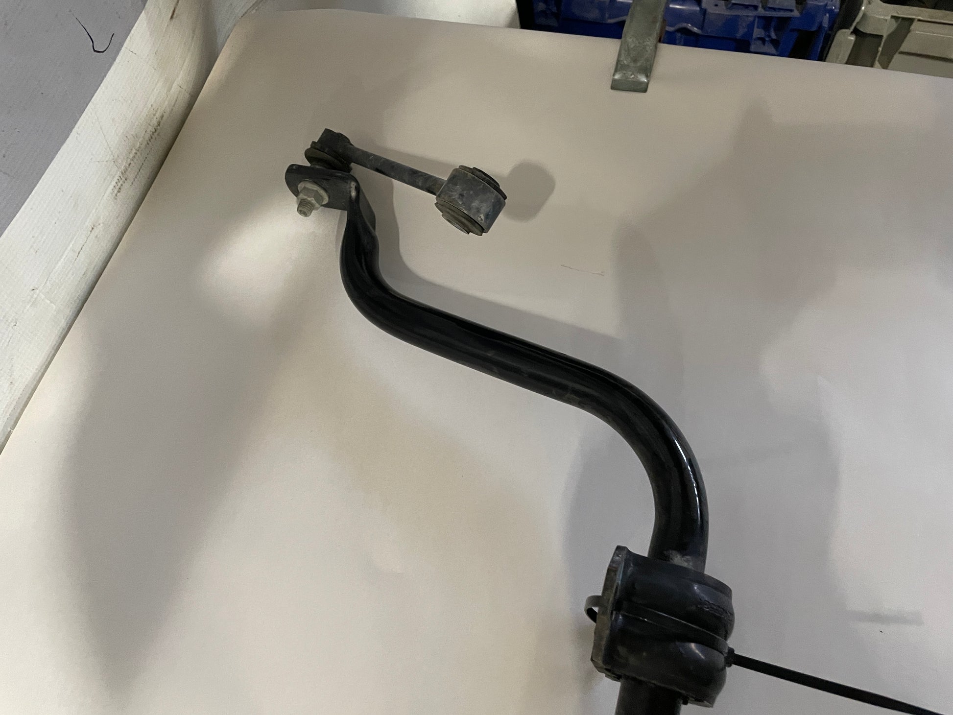 2021 Chevy Camaro SS Rear Sway Bar OEM - Day's Parts Yard