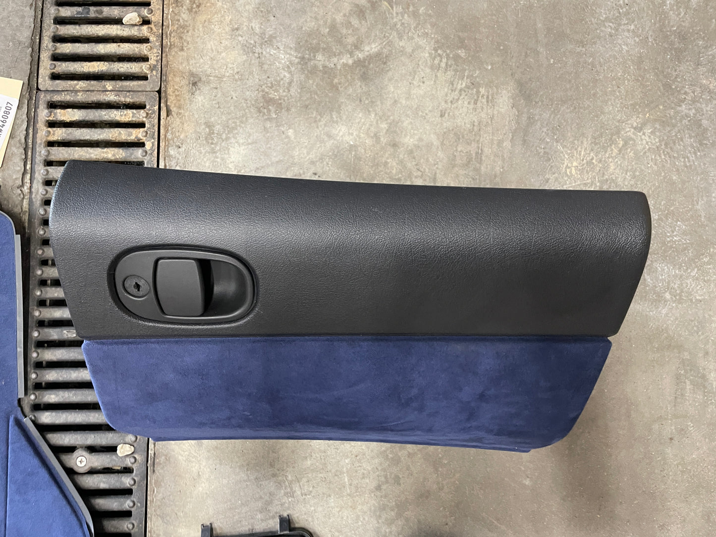 2005 Pontiac GTO Blue Interior Set Seats, Door Panels, Trim Etc. OEM