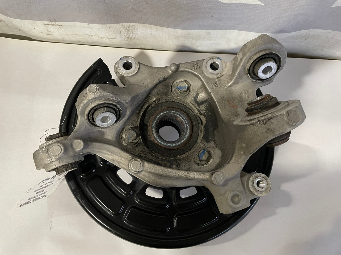 2021 Chevy Camaro SS Rear LH Driver Spindle Knuckle Hub OEM