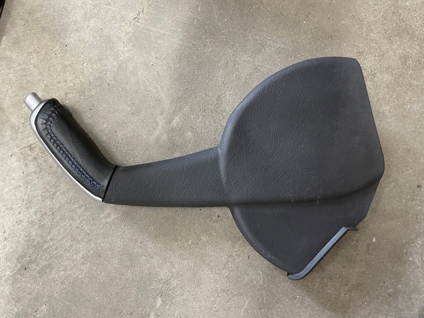 2005 Pontiac GTO Blue Interior Set Seats, Door Panels, Trim Etc. OEM