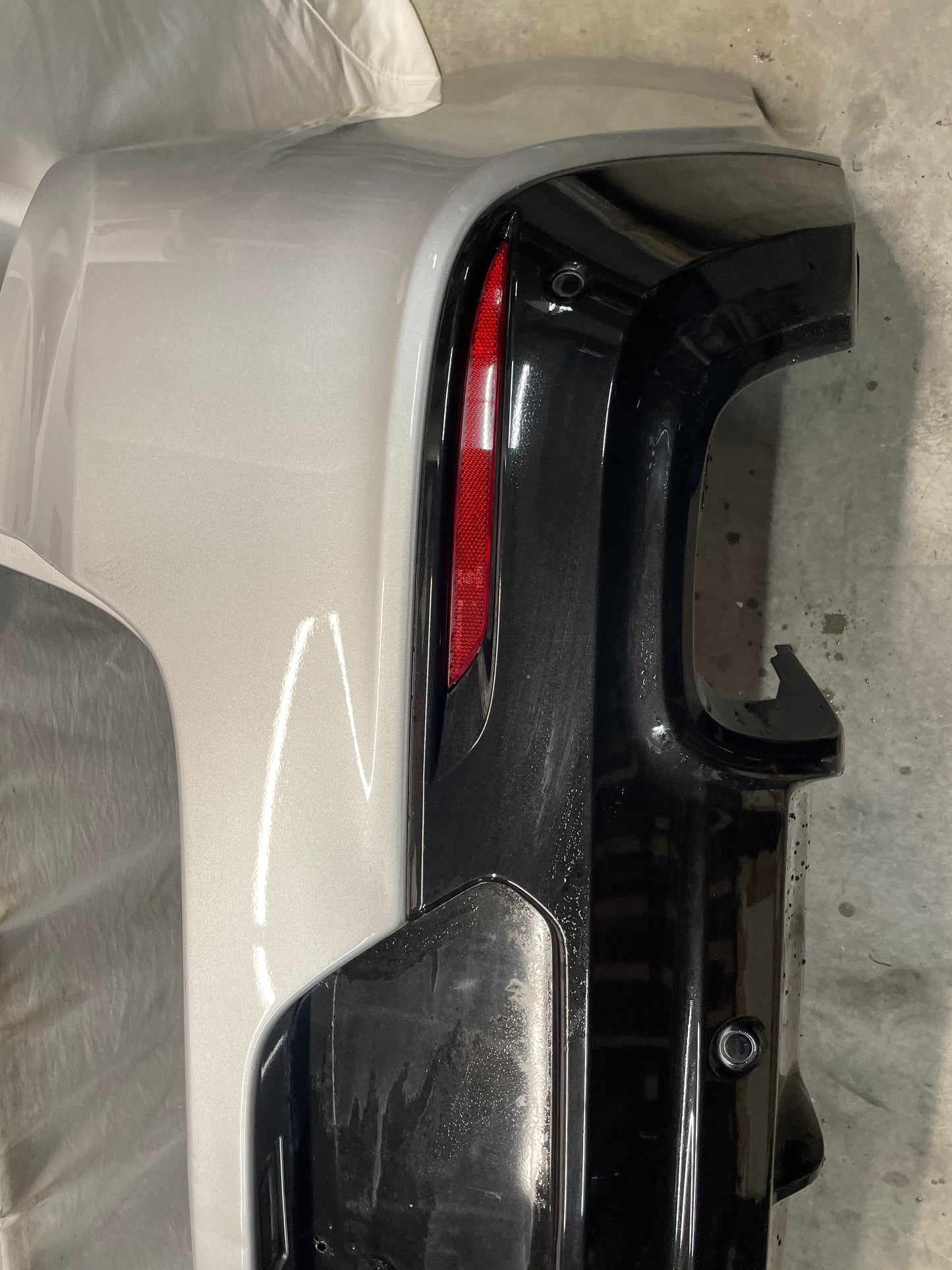 2015 Chevy SS Sedan Rear Bumper Cover Assembly OEM - Day's Parts Yard