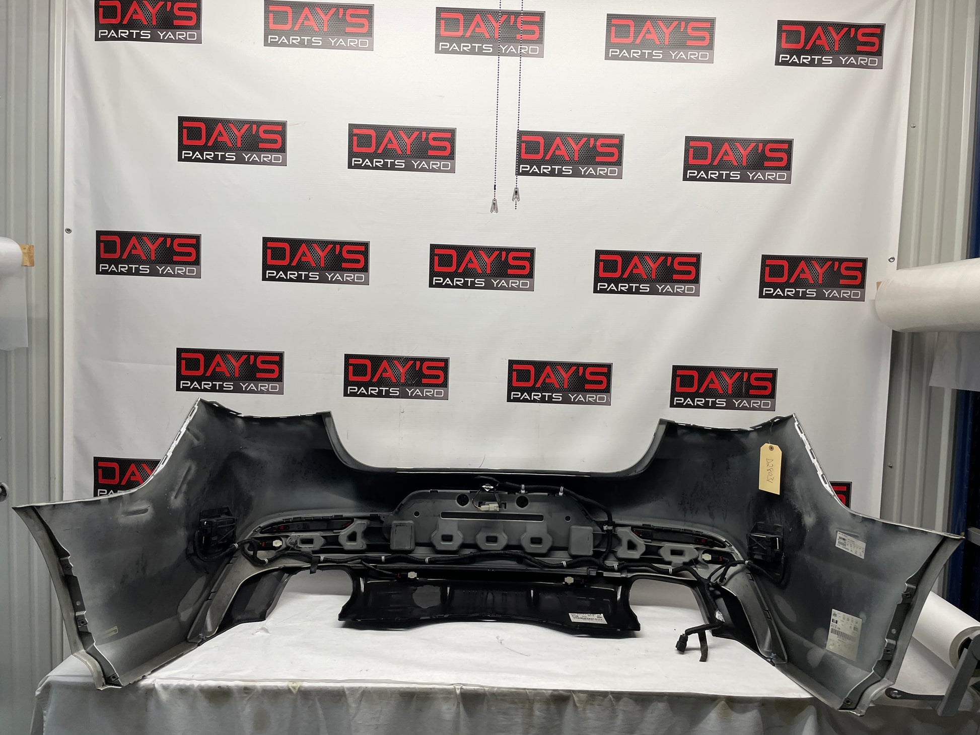 2015 Chevy SS Sedan Rear Bumper Cover Assembly OEM - Day's Parts Yard