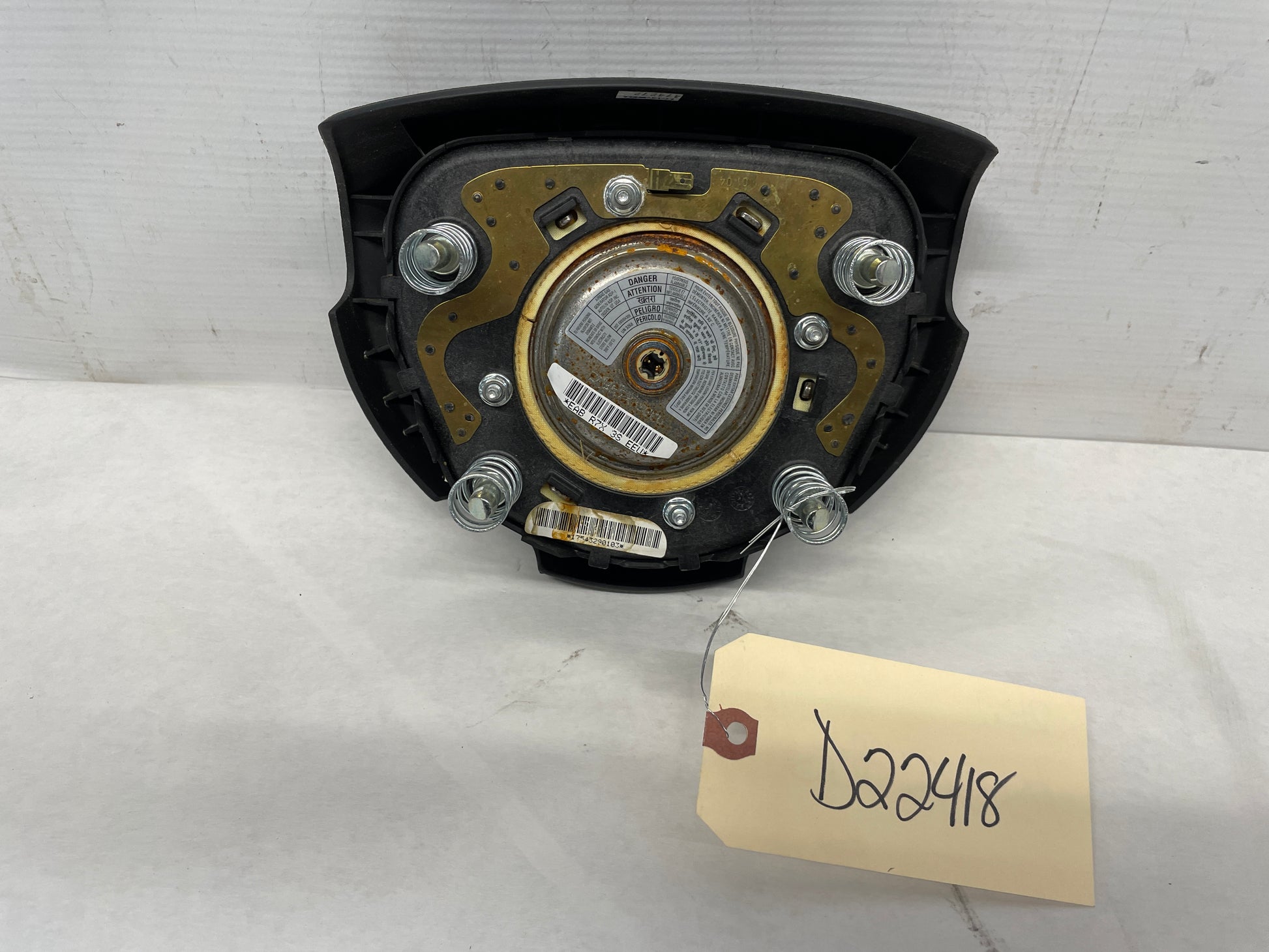 2005 Pontiac GTO Steering Wheel Airbag Air Bag OEM - Day's Parts Yard
