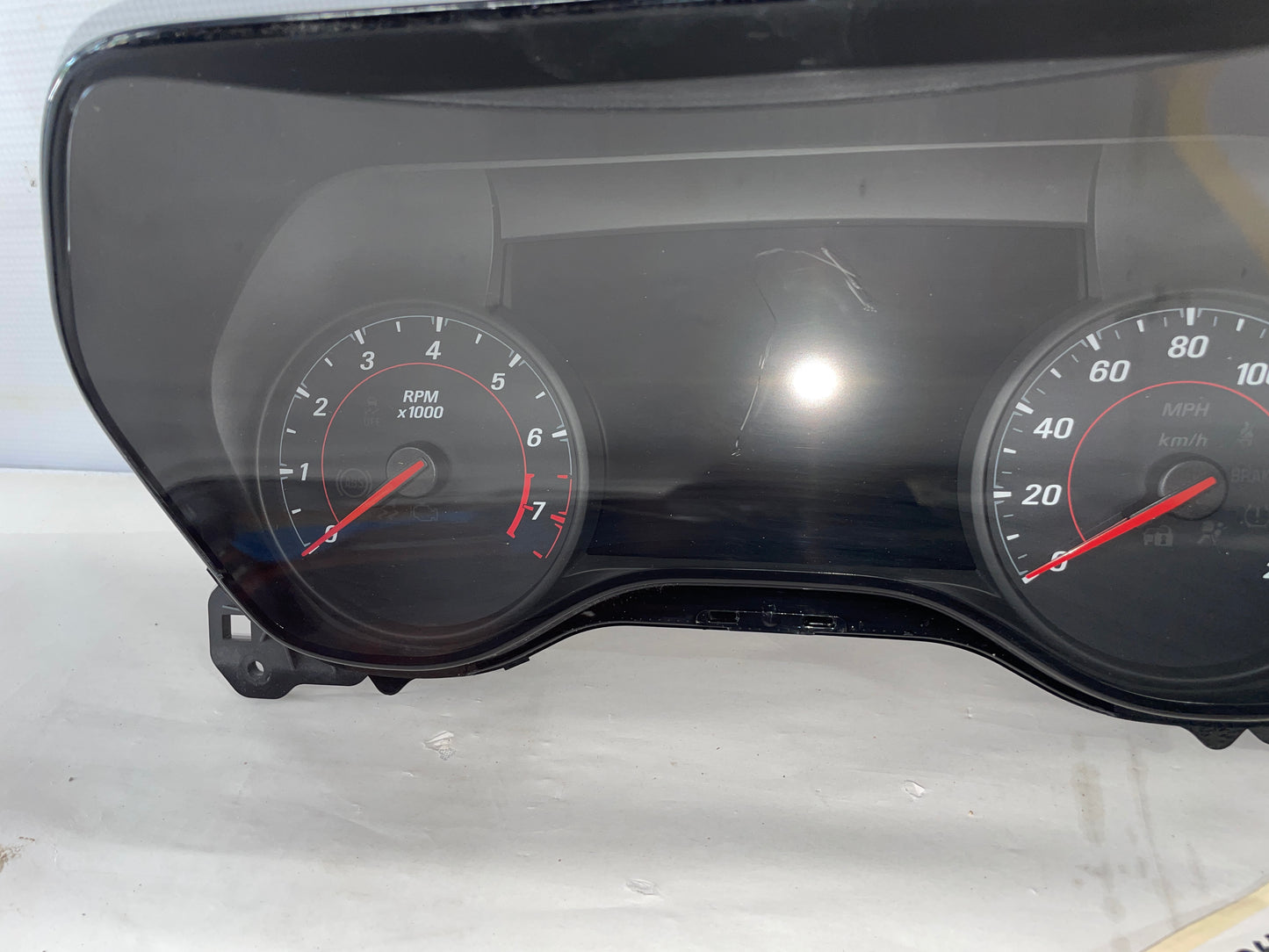 2019 Chevy Camaro ZL1 1LE Gauge Cluster Speedometer OEM