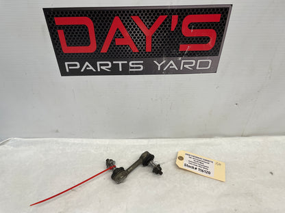 2008 Chevy Corvette RH Passenger Rear Sway Bar Bracket OEM - Day's Parts Yard