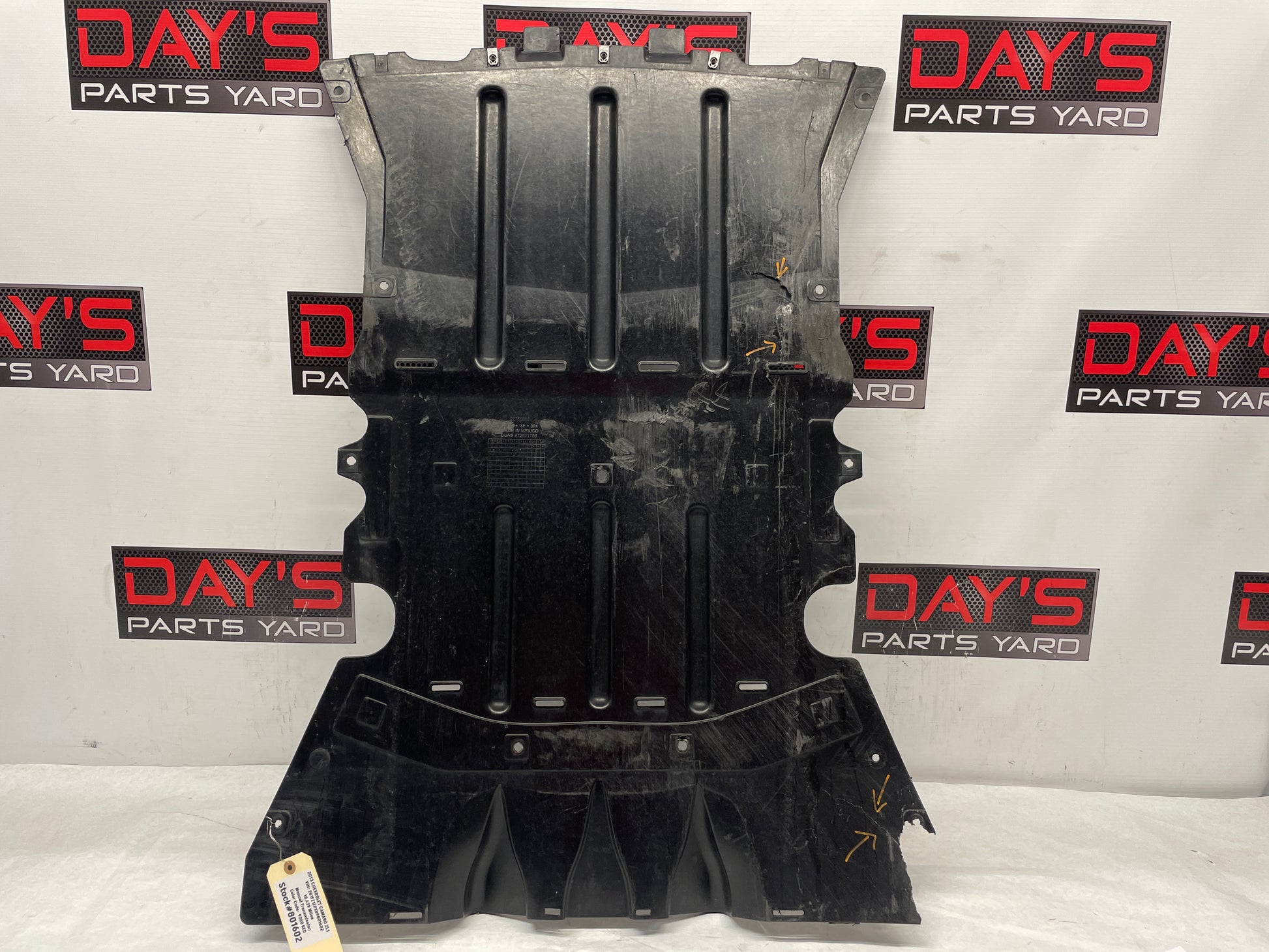 2013 Chevy Camaro ZL1 Lower Front Air Dam Undertray Baffle Panel OEM DAMAGED - Day's Parts Yard