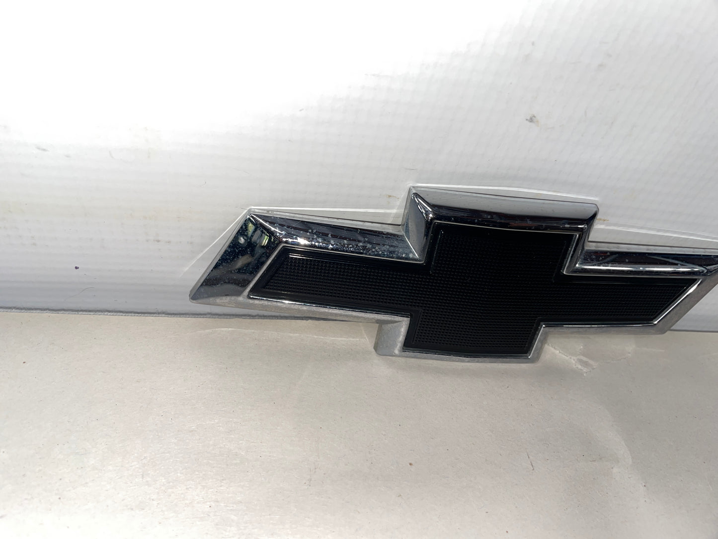 2019 Chevy Camaro ZL1 1LE Black Rear Trunk Bowtie Bow TieEmblem OEM