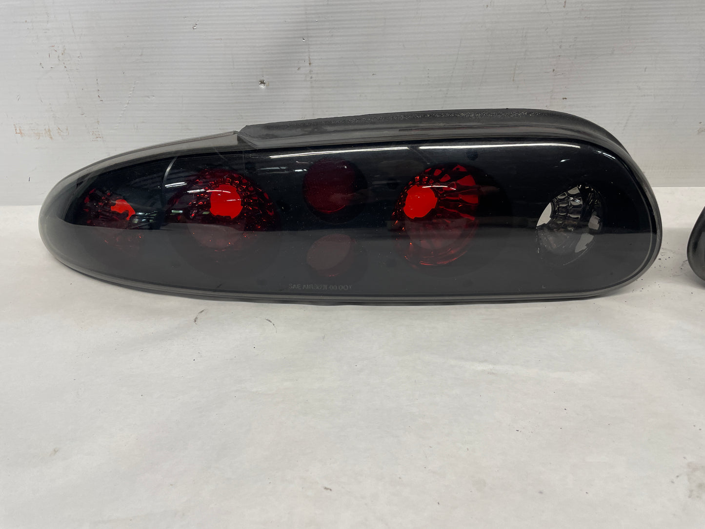 1999 Chevy Camaro Z28 SS RH & LH Aftermarket Taillight Tail Light Lamps