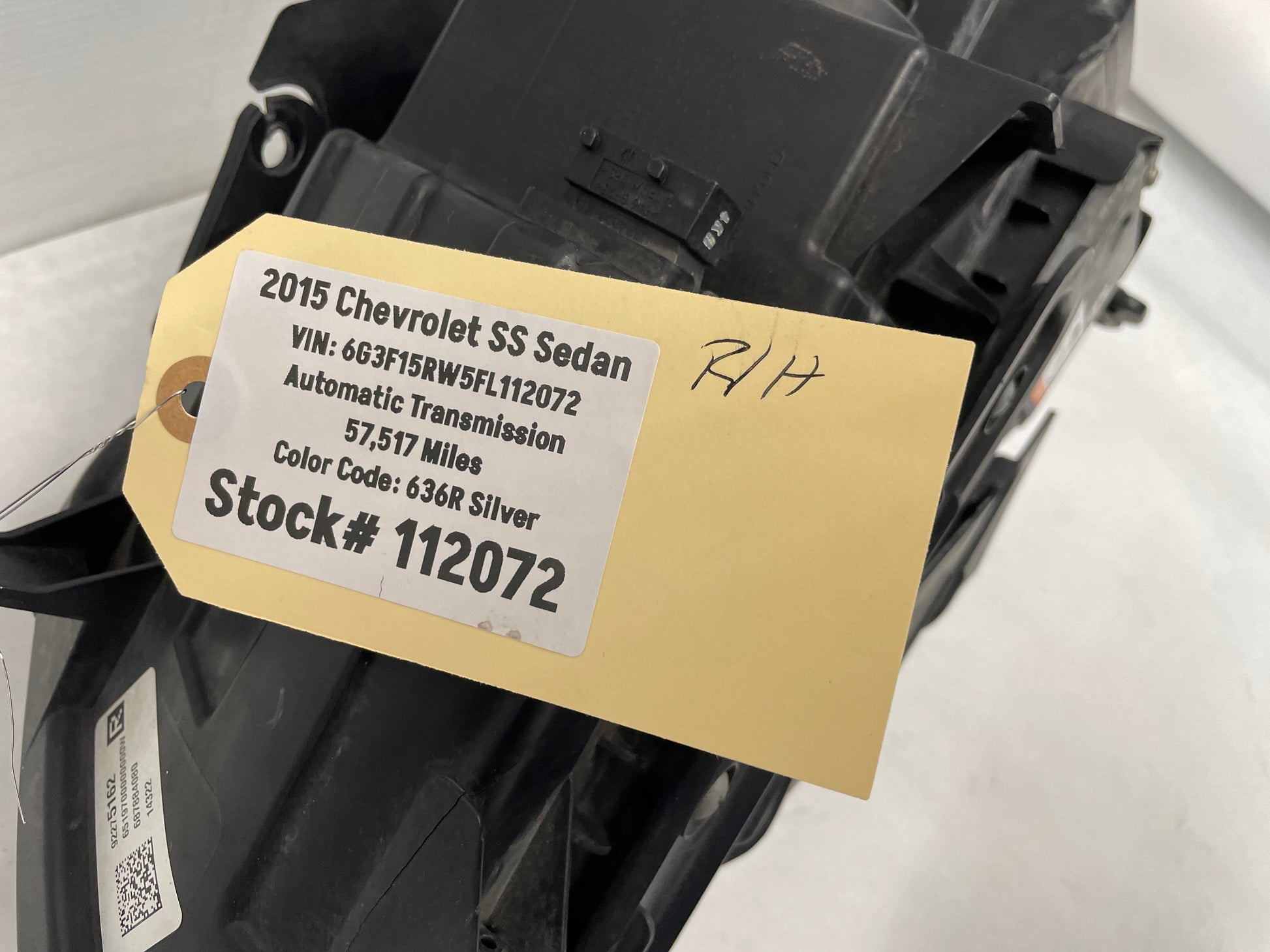 2015 Chevy SS Sedan RH Passenger Head Light Lamp Headlight OEM - Day's Parts Yard