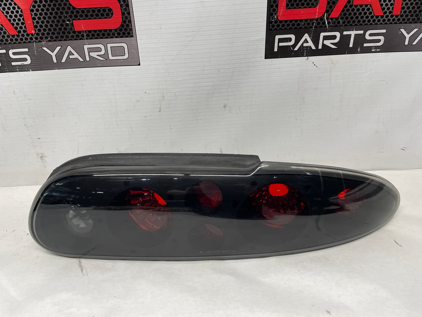 1999 Chevy Camaro Z28 SS RH & LH Aftermarket Taillight Tail Light Lamps